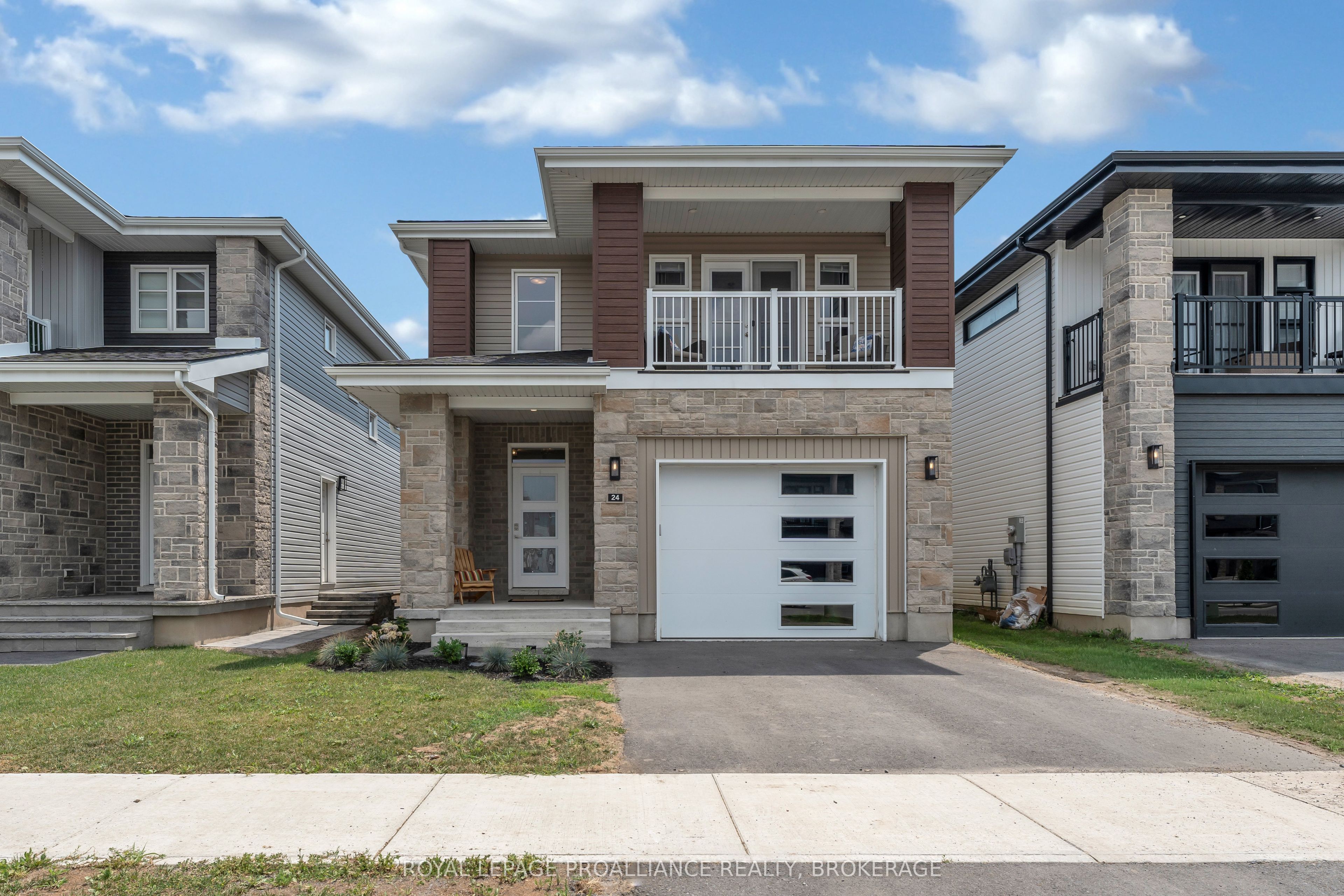 24 Walden Pond Drive Property Photo 1