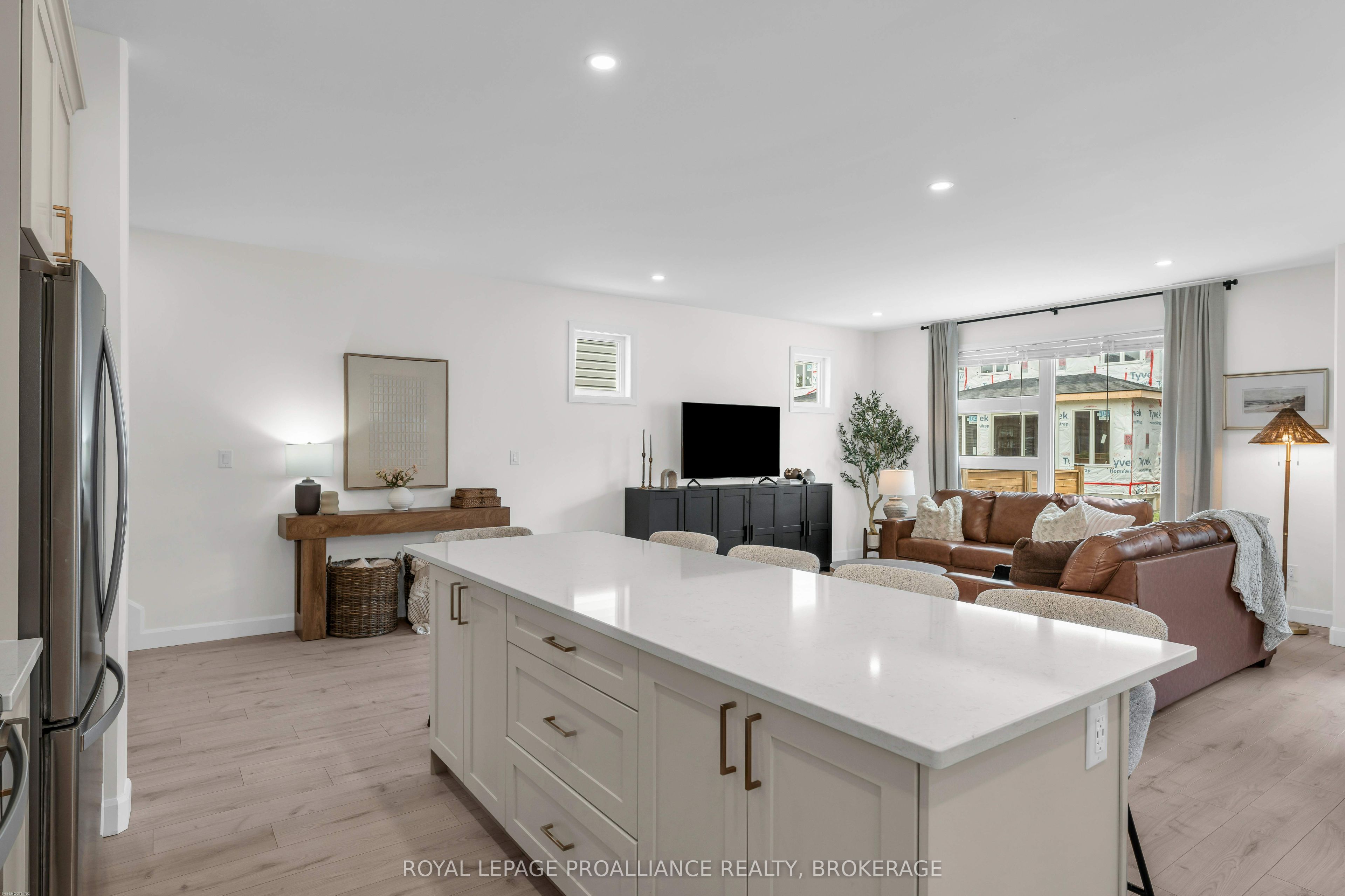 24 Walden Pond Drive Property Photo 13