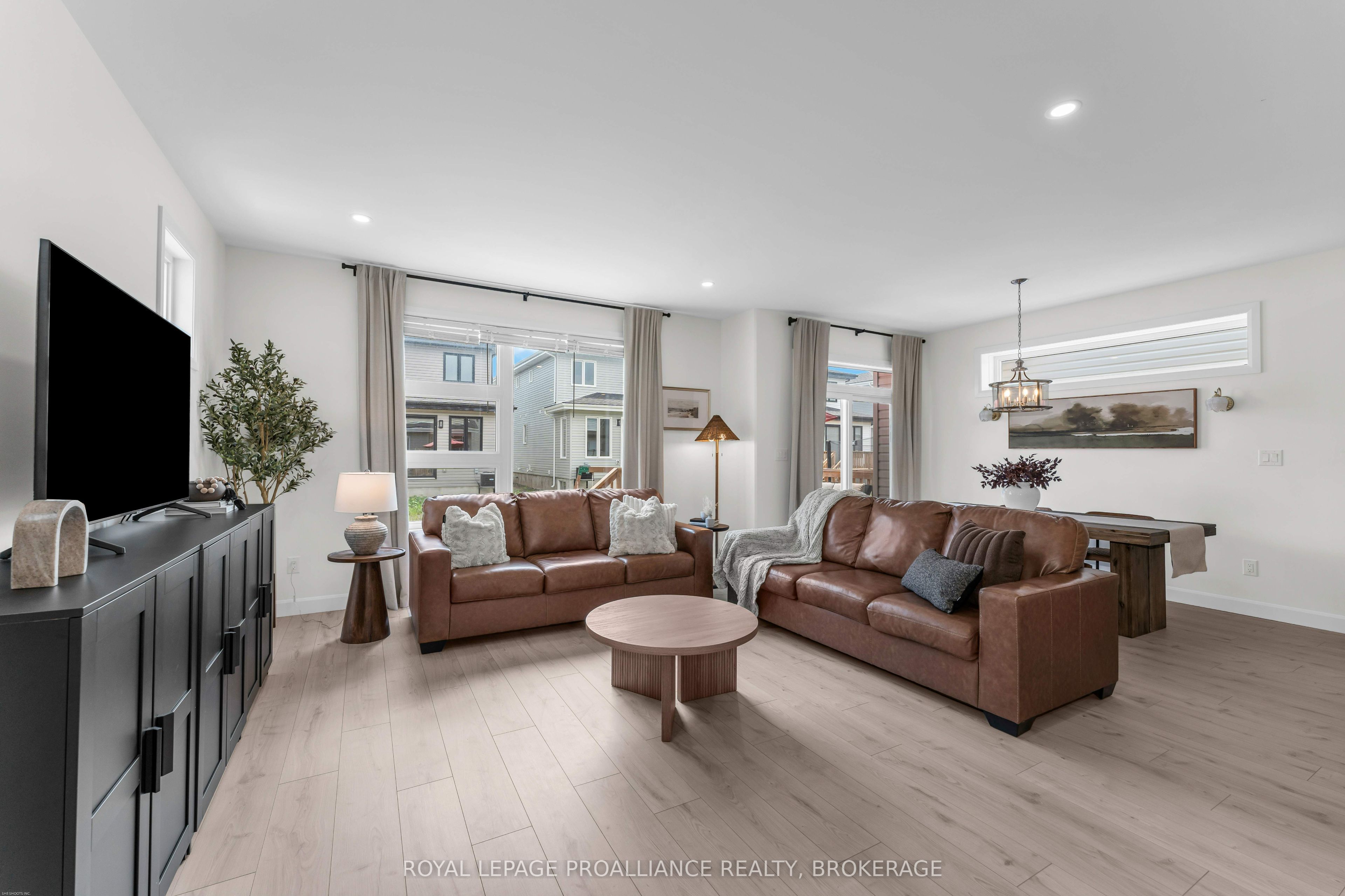 24 Walden Pond Drive Property Photo 18