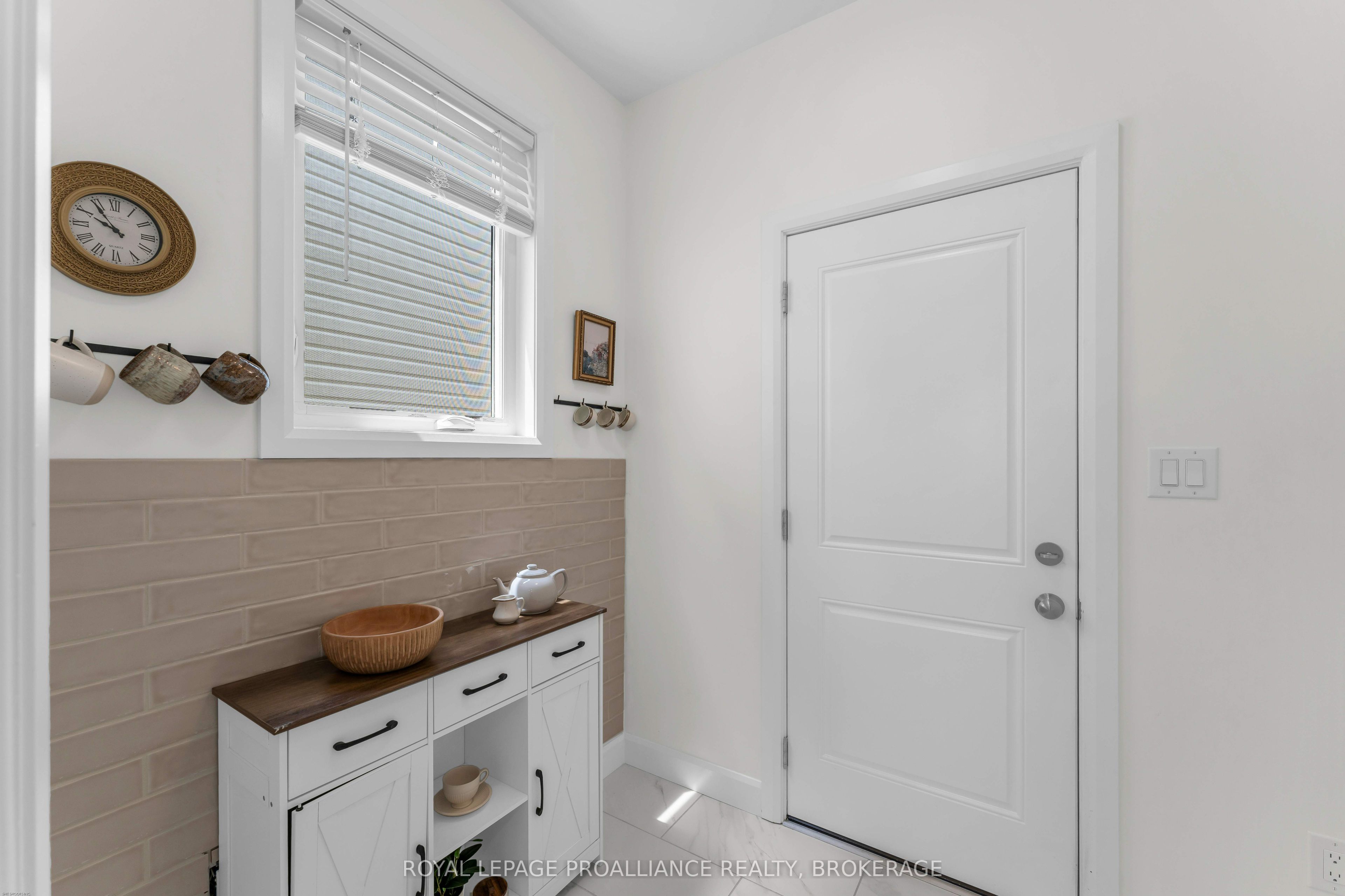 24 Walden Pond Drive Property Photo 21