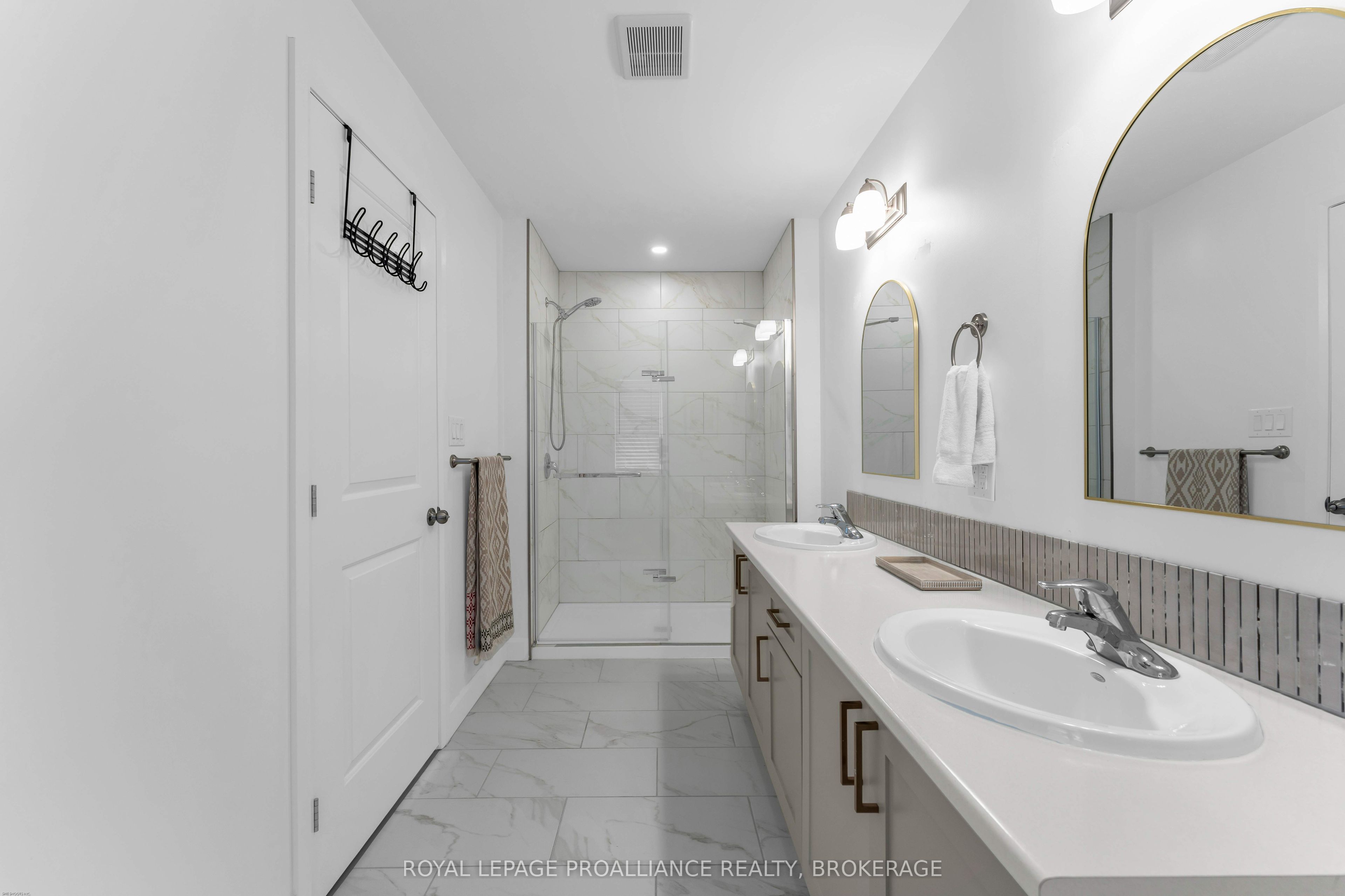 24 Walden Pond Drive Property Photo 27