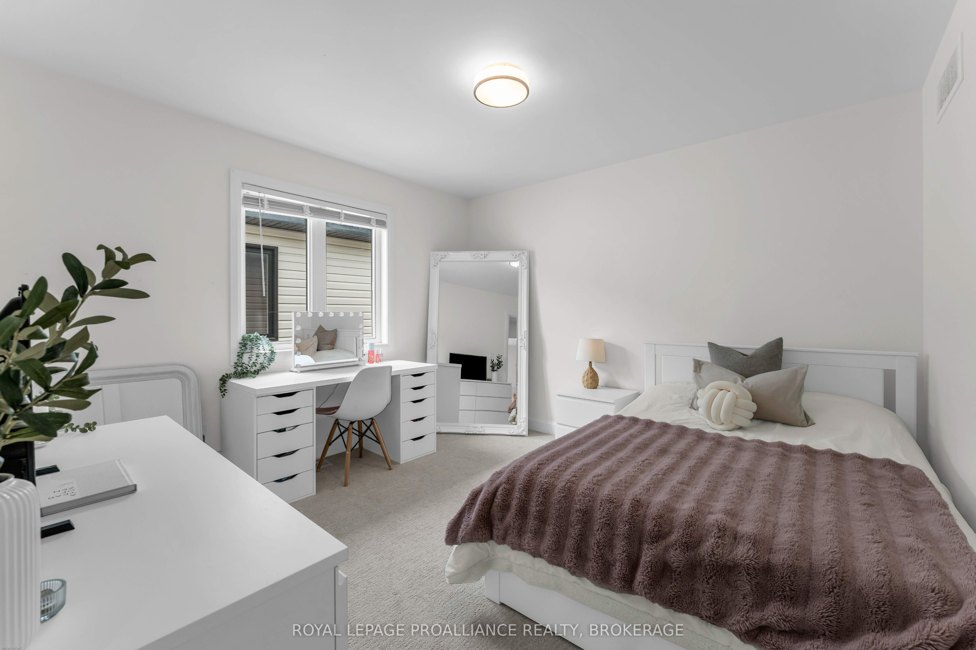 24 Walden Pond Drive Property Photo 37