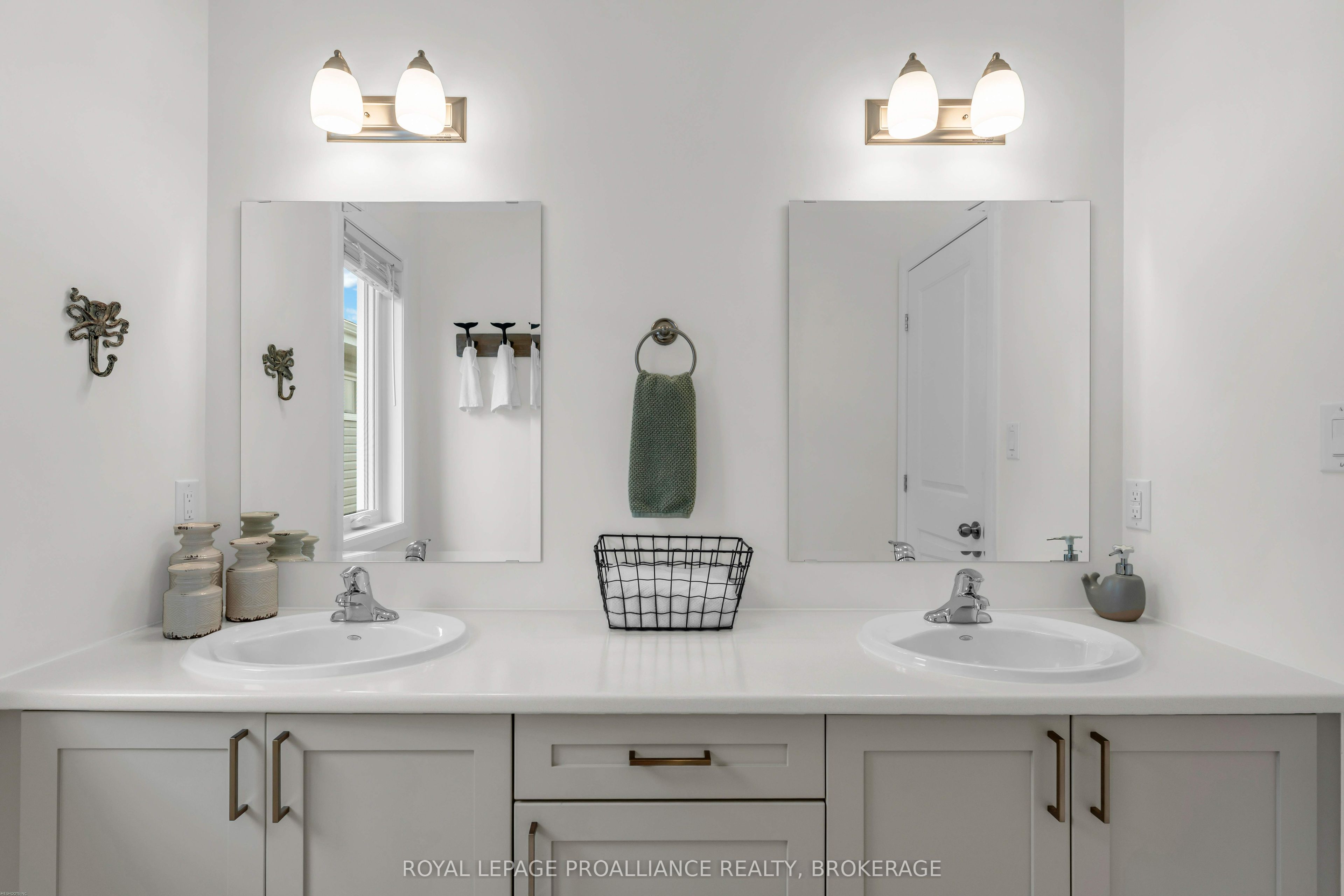 24 Walden Pond Drive Property Photo 40