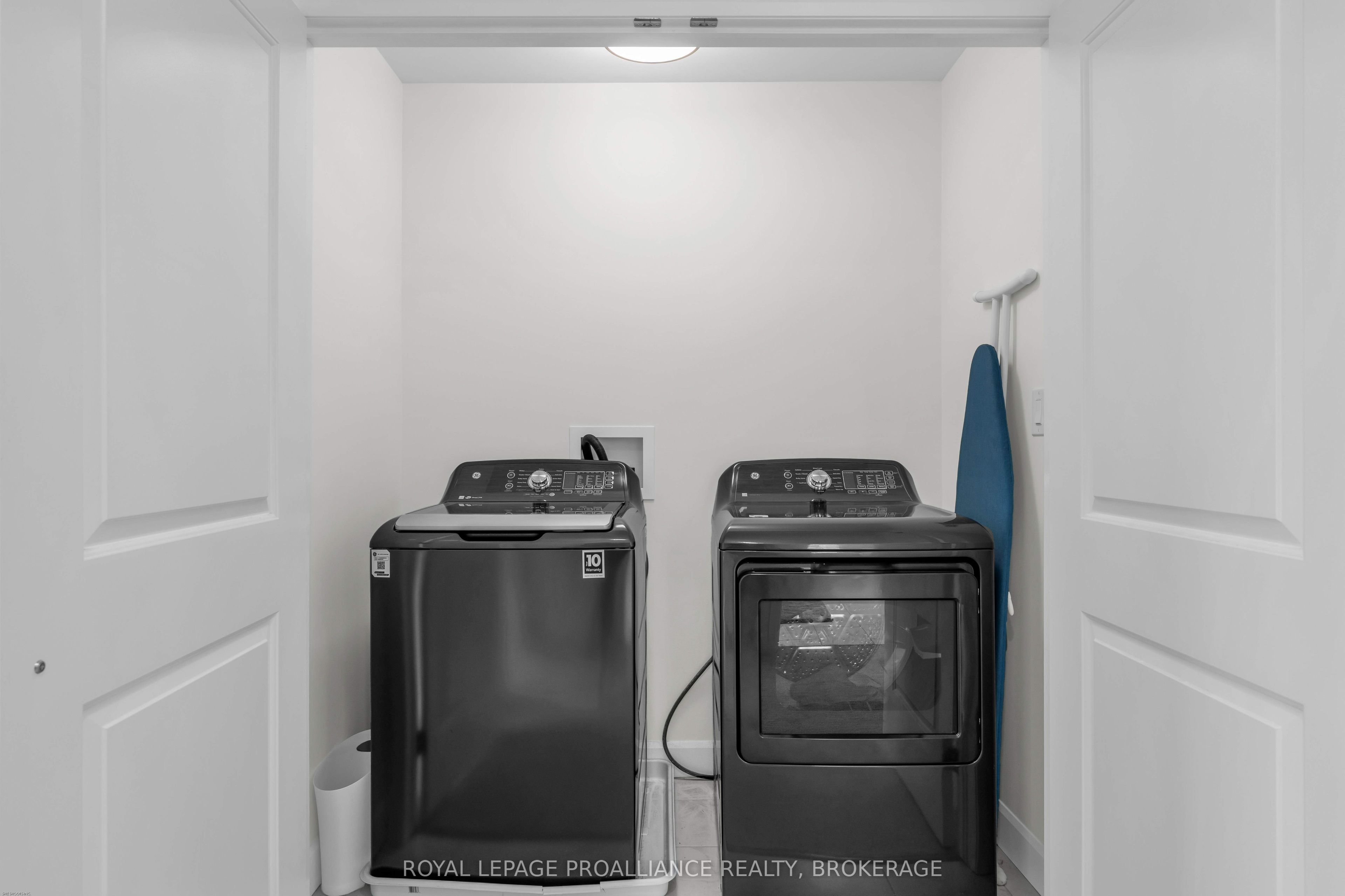24 Walden Pond Drive Property Photo 42