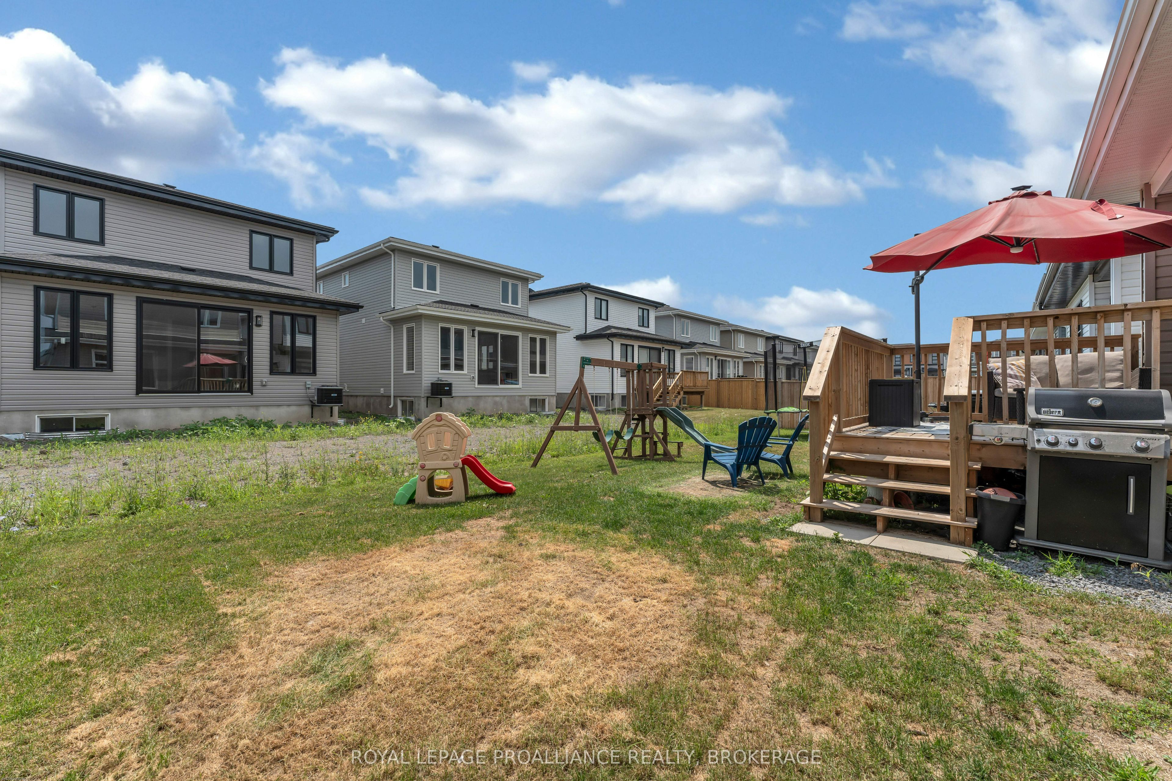 24 Walden Pond Drive Property Photo 44