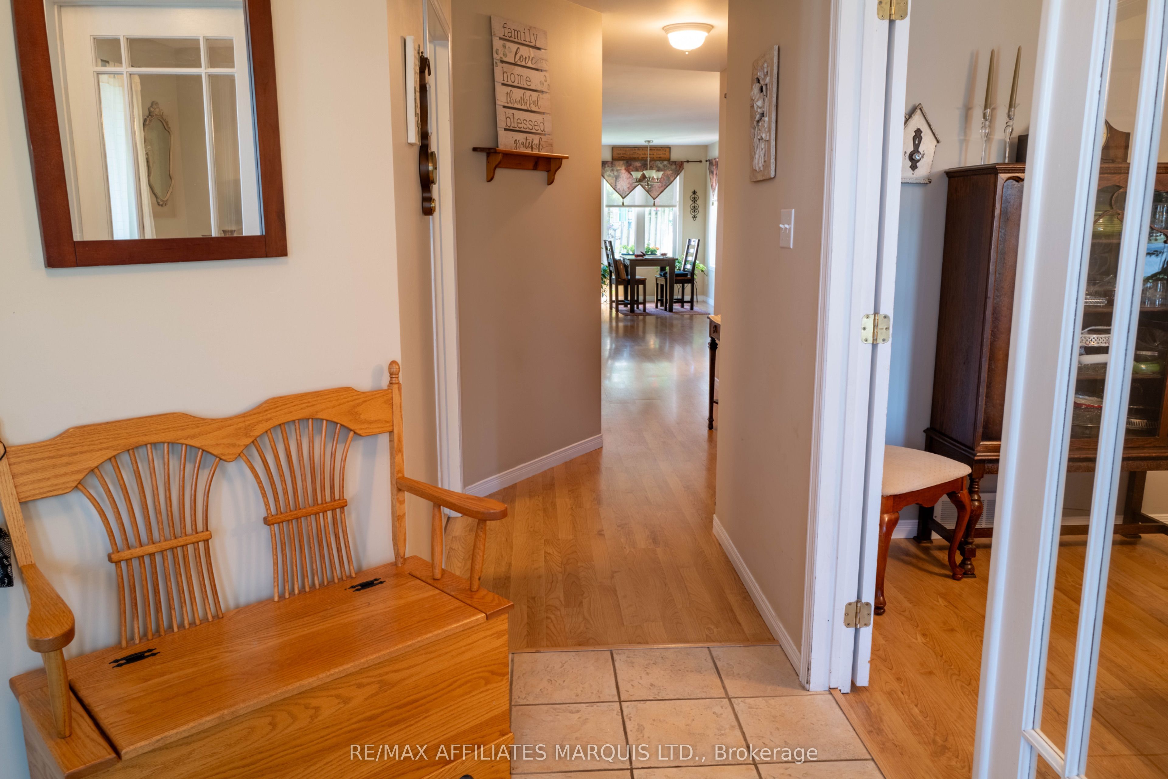 1274 Daprat Avenue Property Photo 6