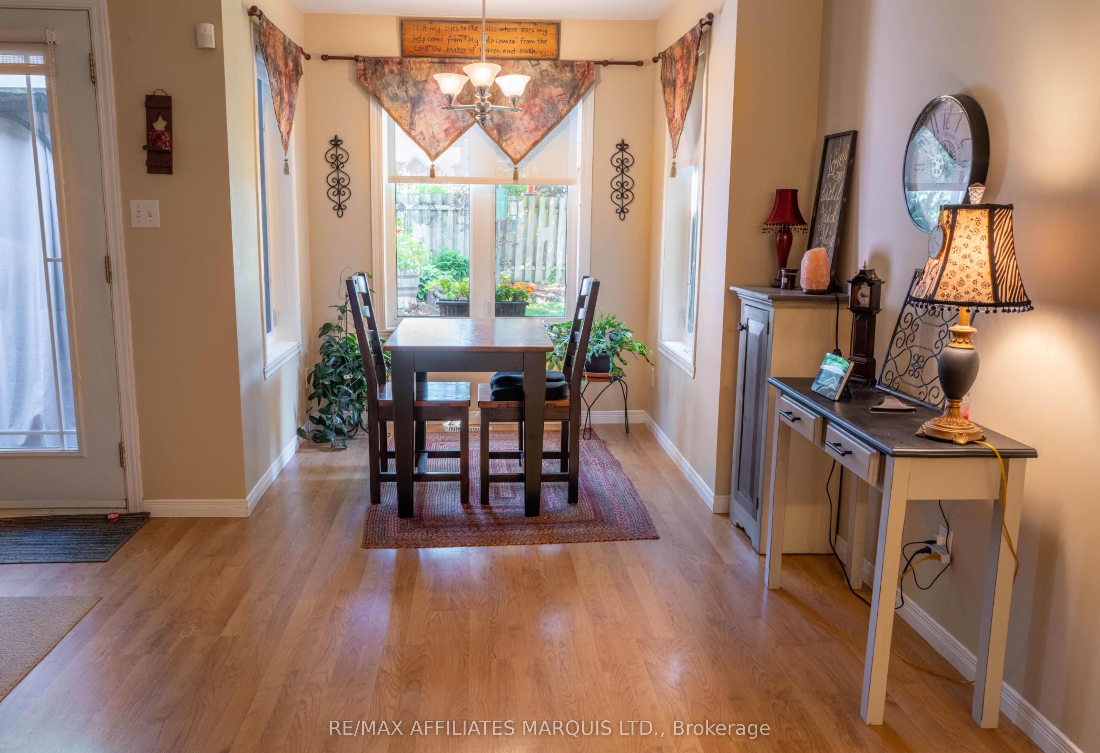 1274 Daprat Avenue Property Photo 12