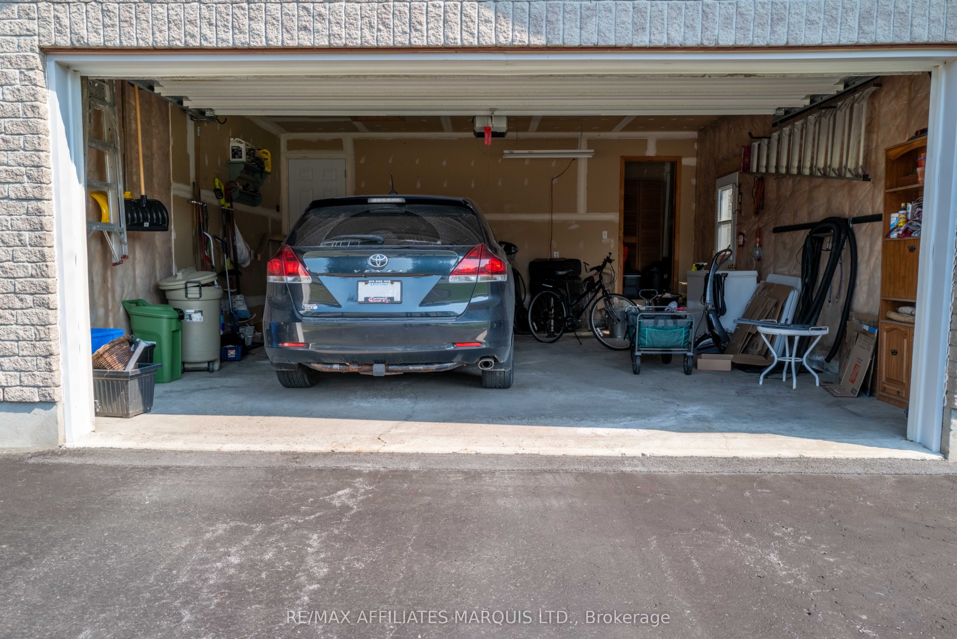 1274 Daprat Avenue Property Photo 25