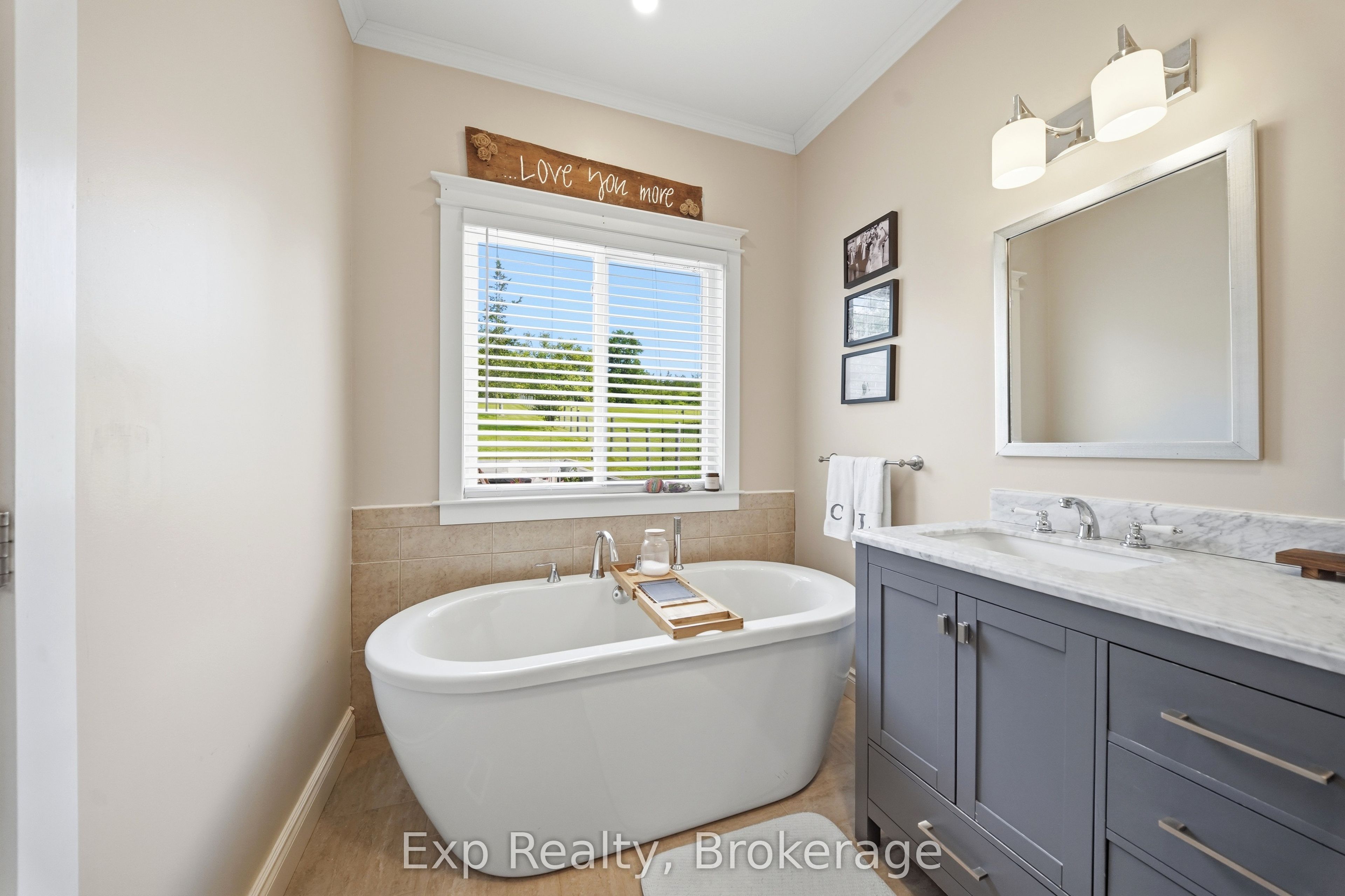 818 Palace Road Property Photo 19