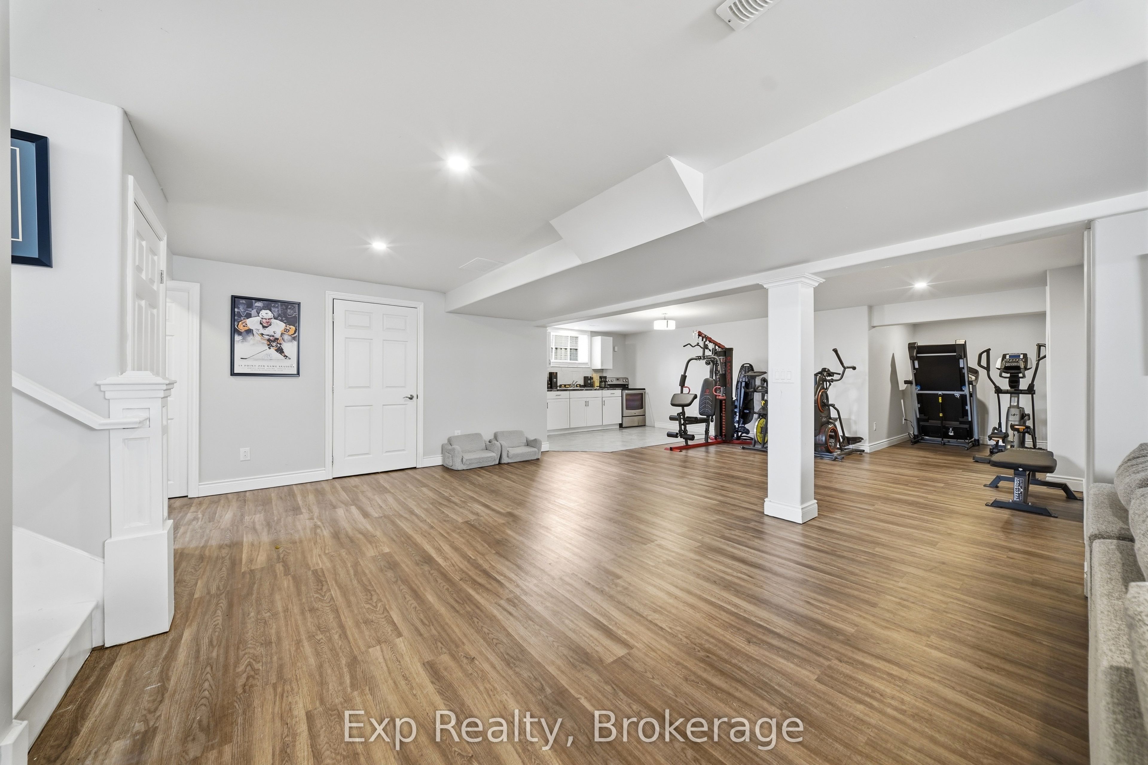818 Palace Road Property Photo 27