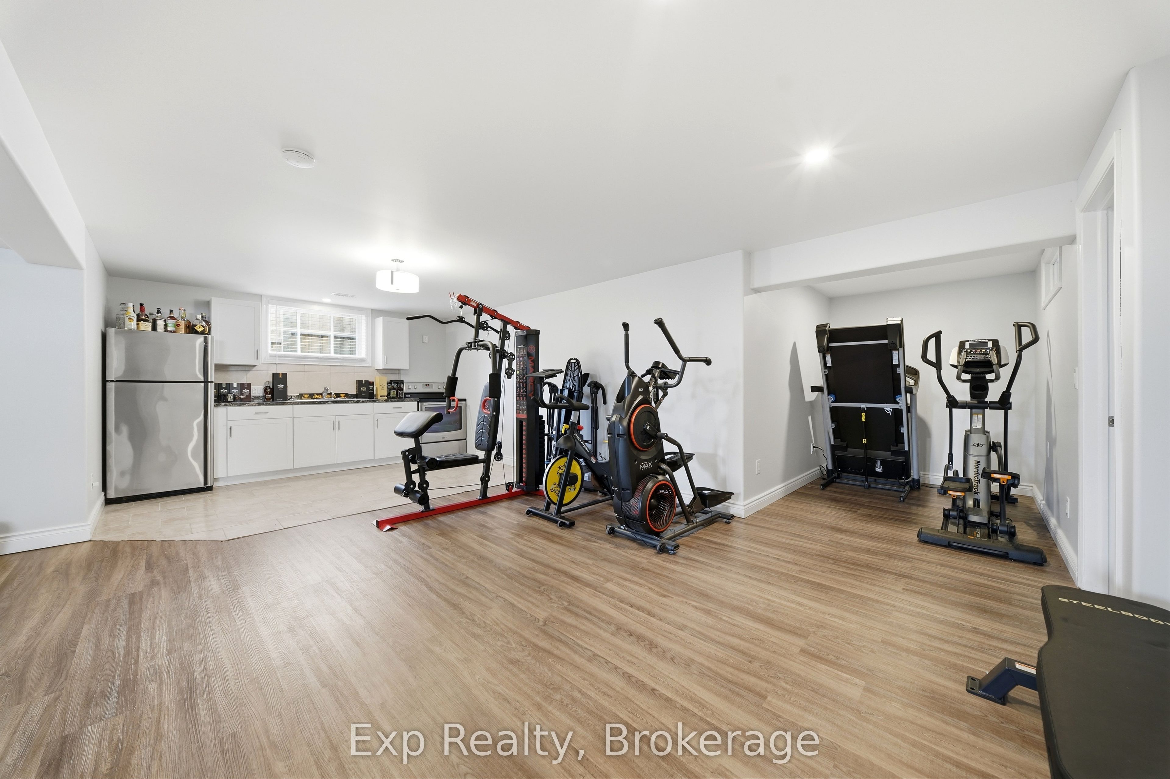 818 Palace Road Property Photo 32