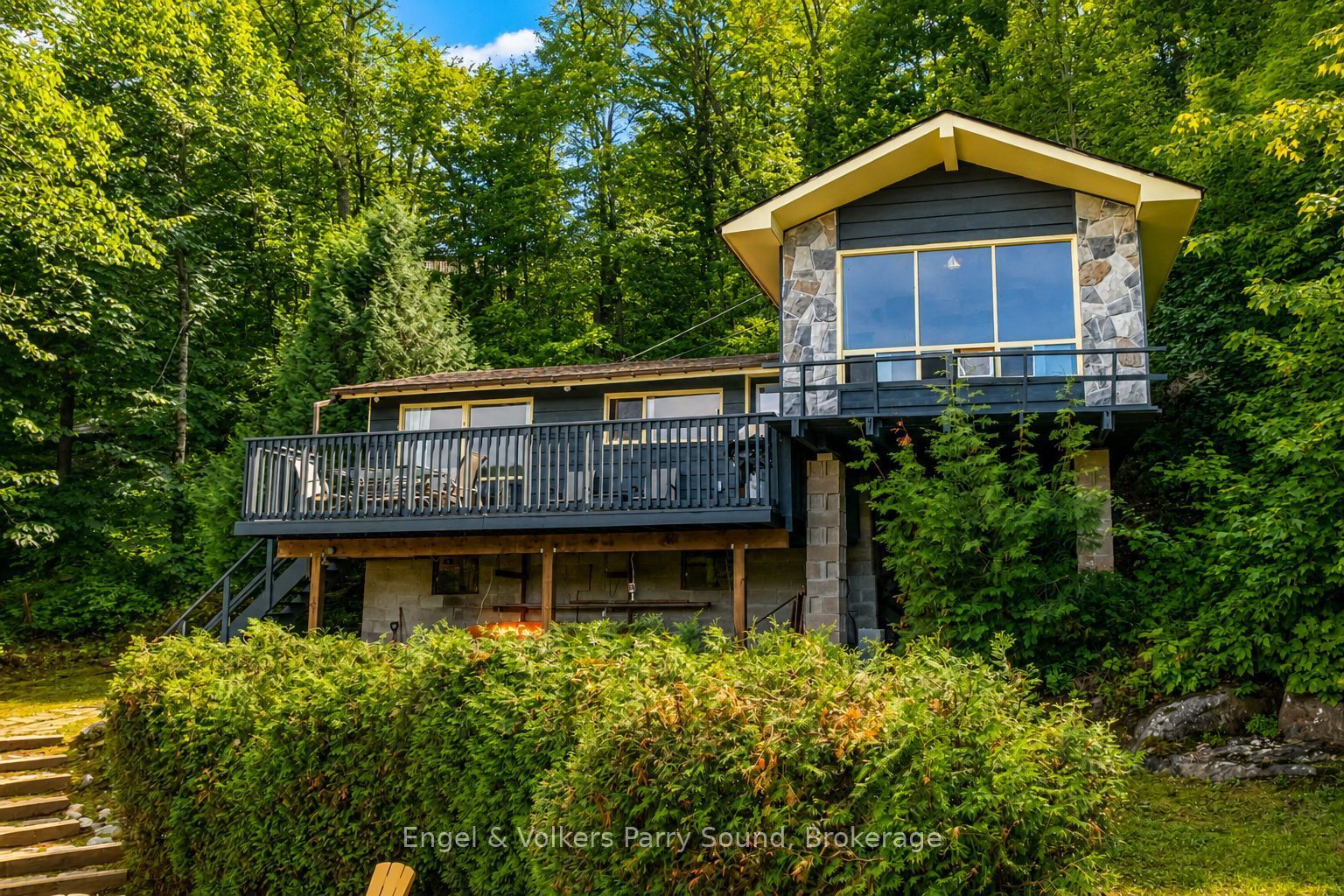 27 Lower Lane Property Photo 2