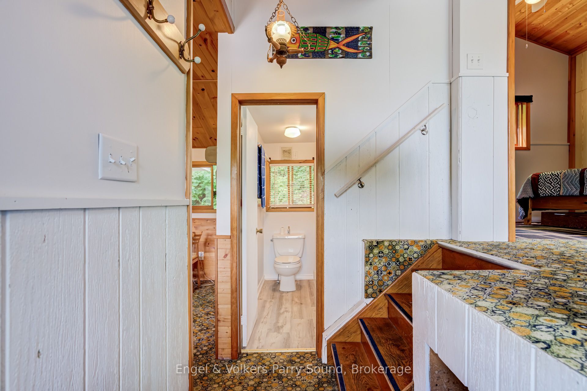 27 Lower Lane Property Photo 8