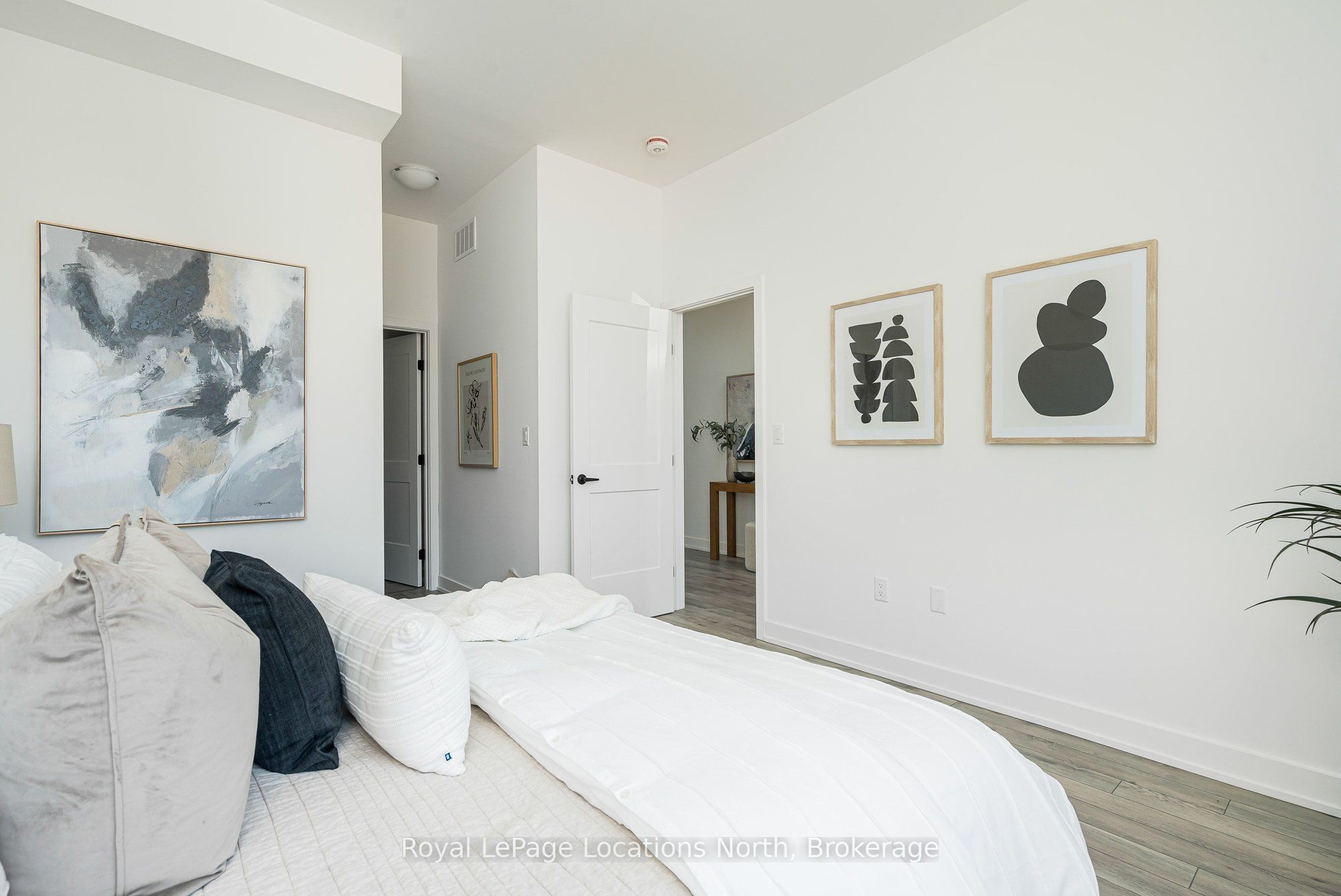 214 Stoneleigh Drive Property Photo 19