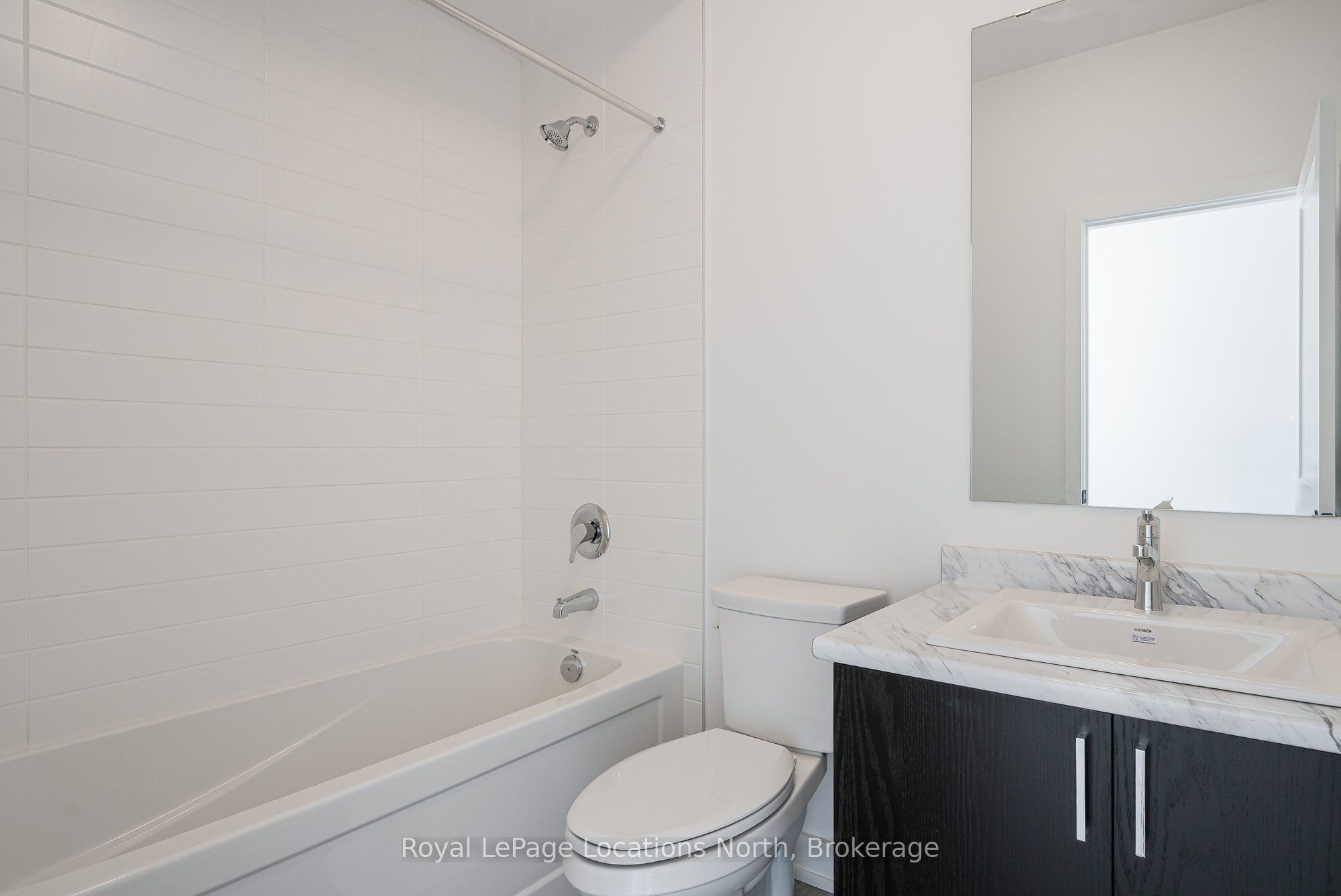 214 Stoneleigh Drive Property Photo 26