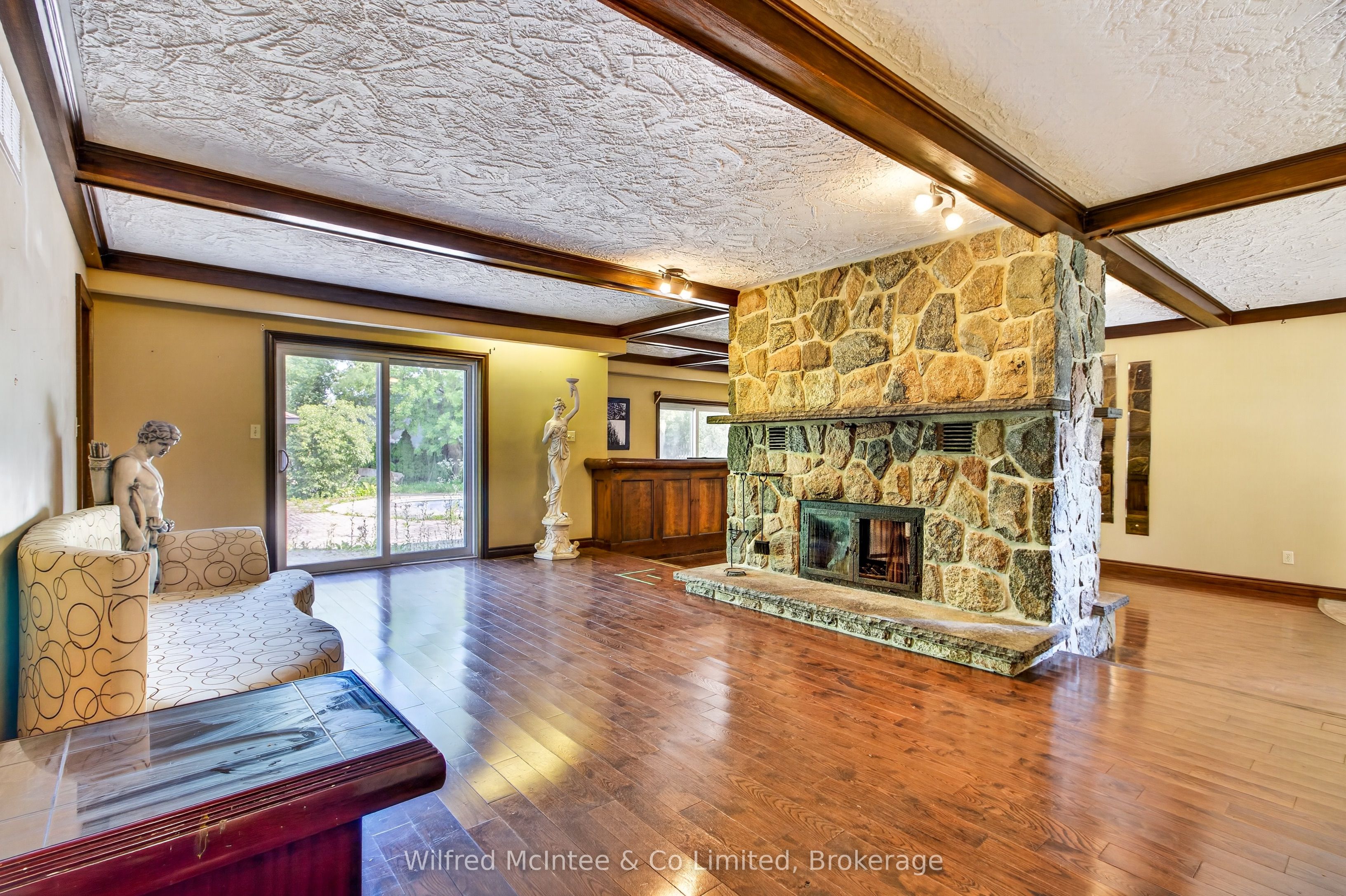 1 Remington Drive Property Photo 14