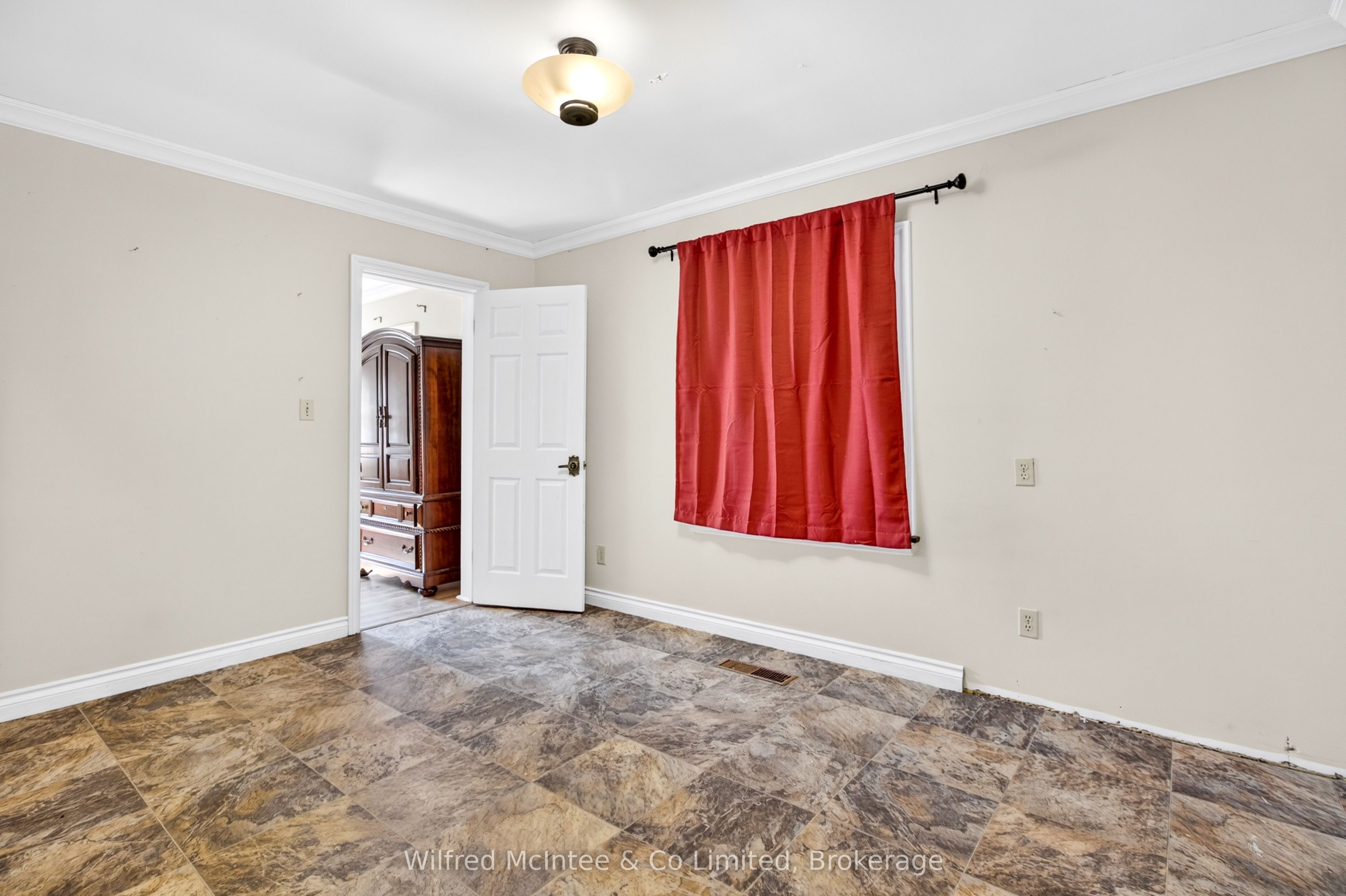 1 Remington Drive Property Photo 23