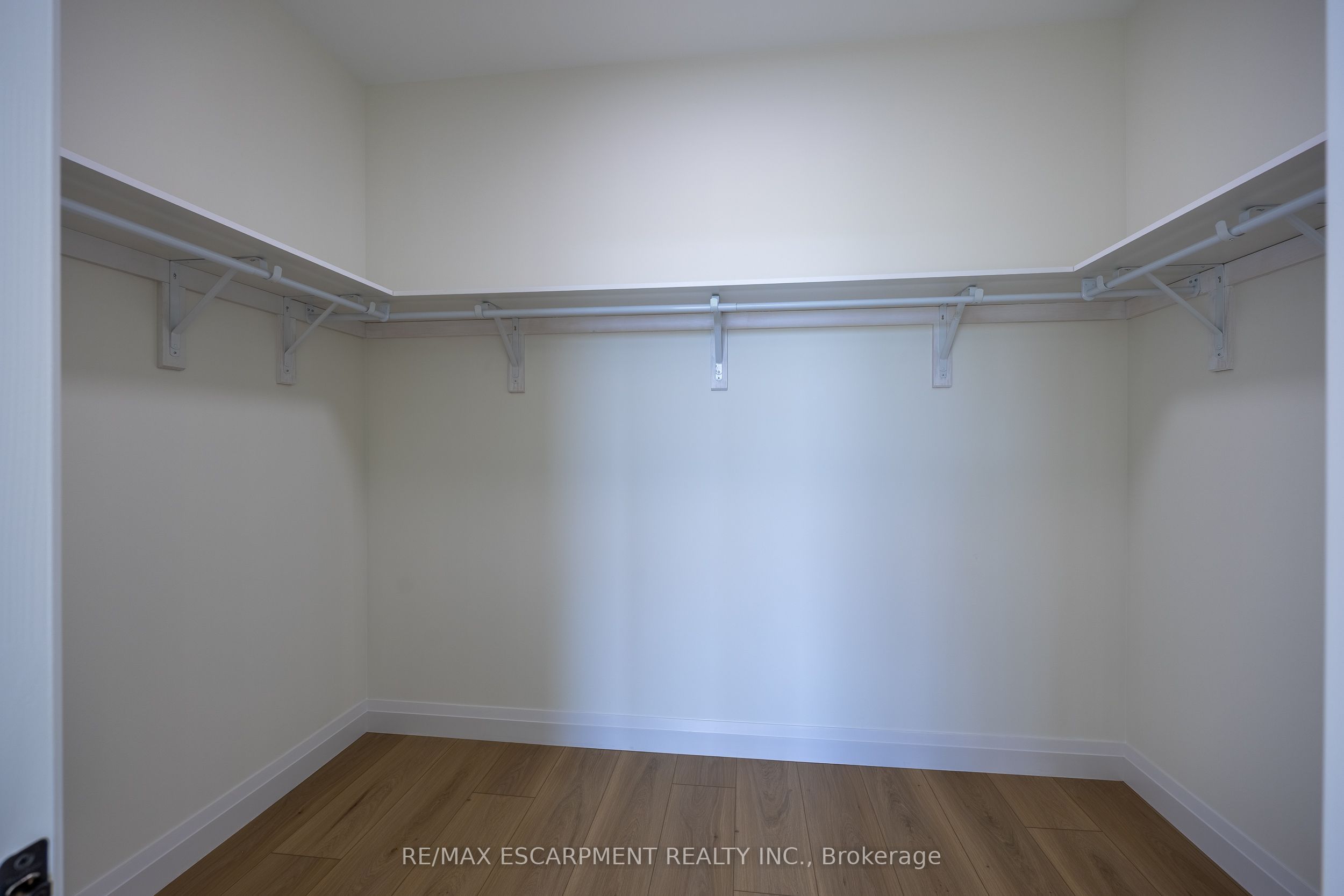 218 Schooner Drive Property Photo 26
