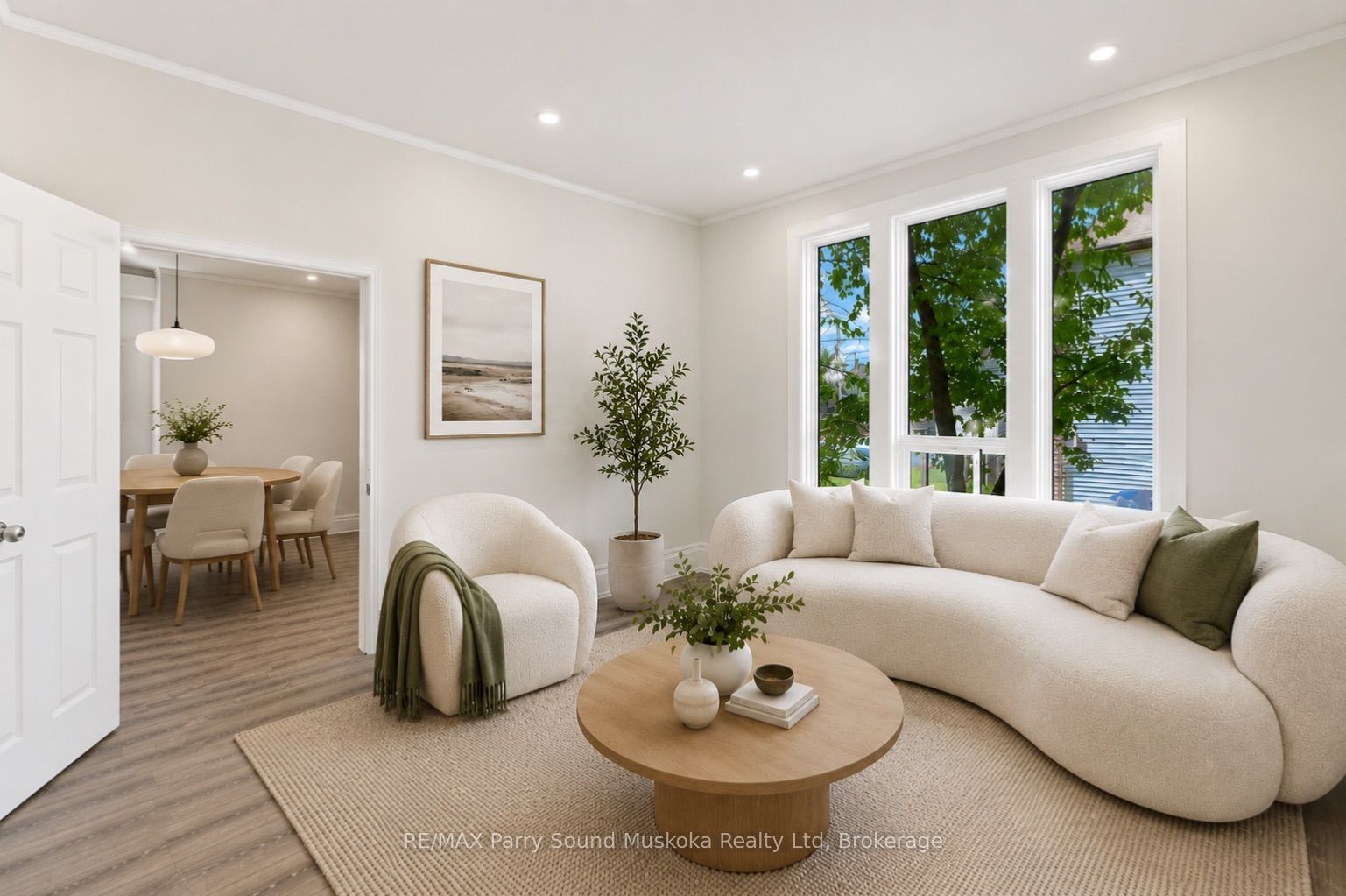 18 William Street Property Photo 5