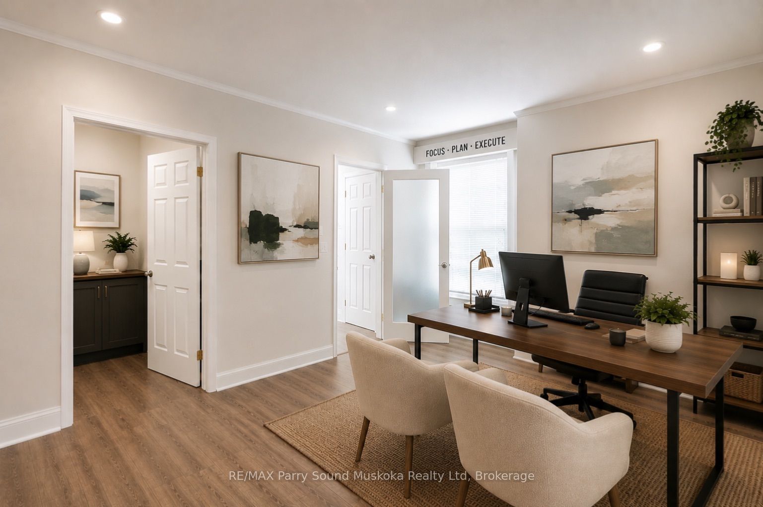 18 William Street Property Photo 8