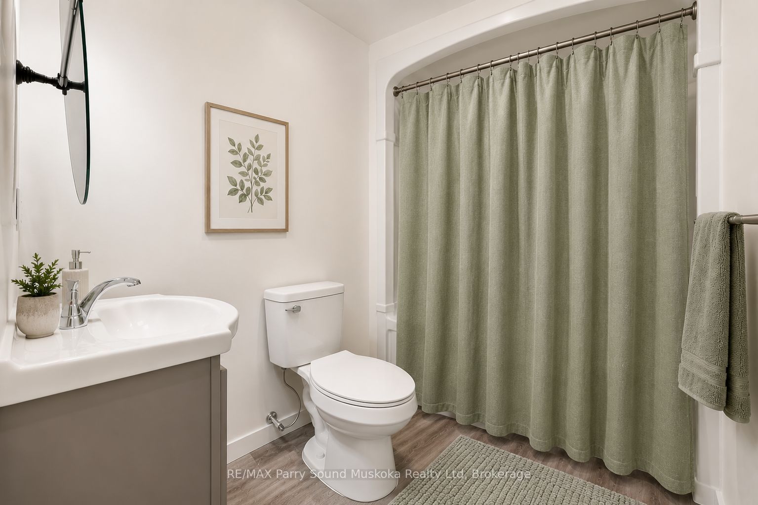 18 William Street Property Photo 14