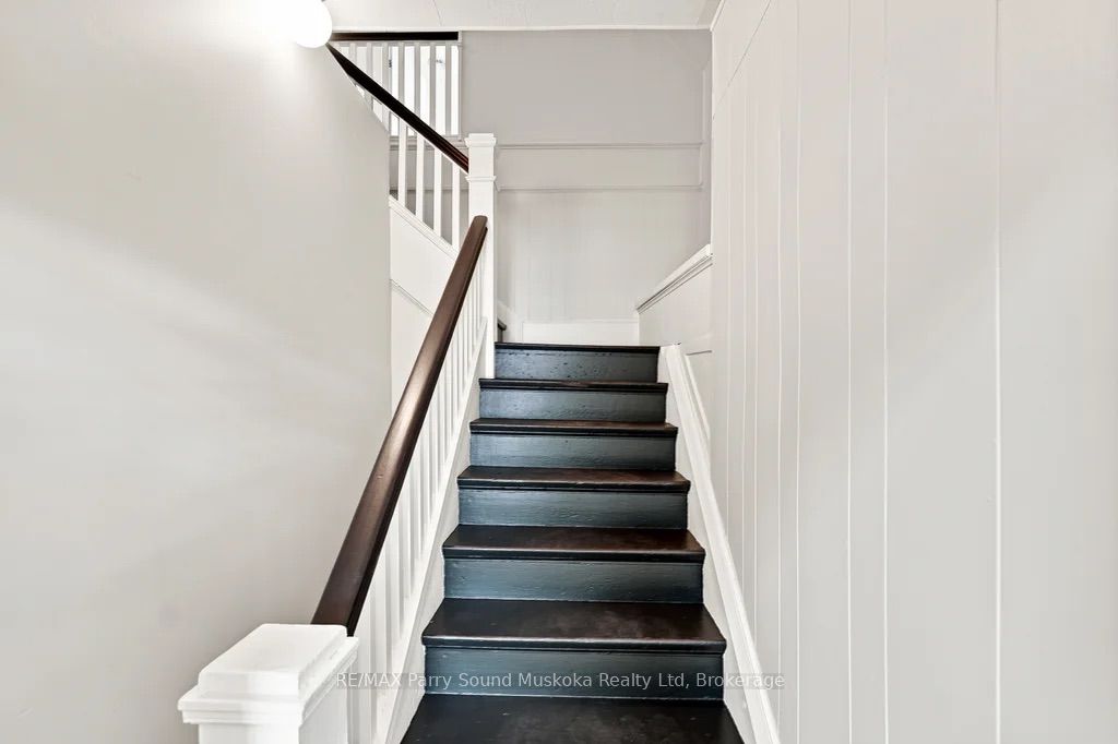 18 William Street Property Photo 21