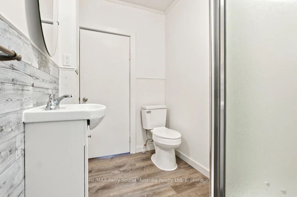 18 William Street Property Photo 31