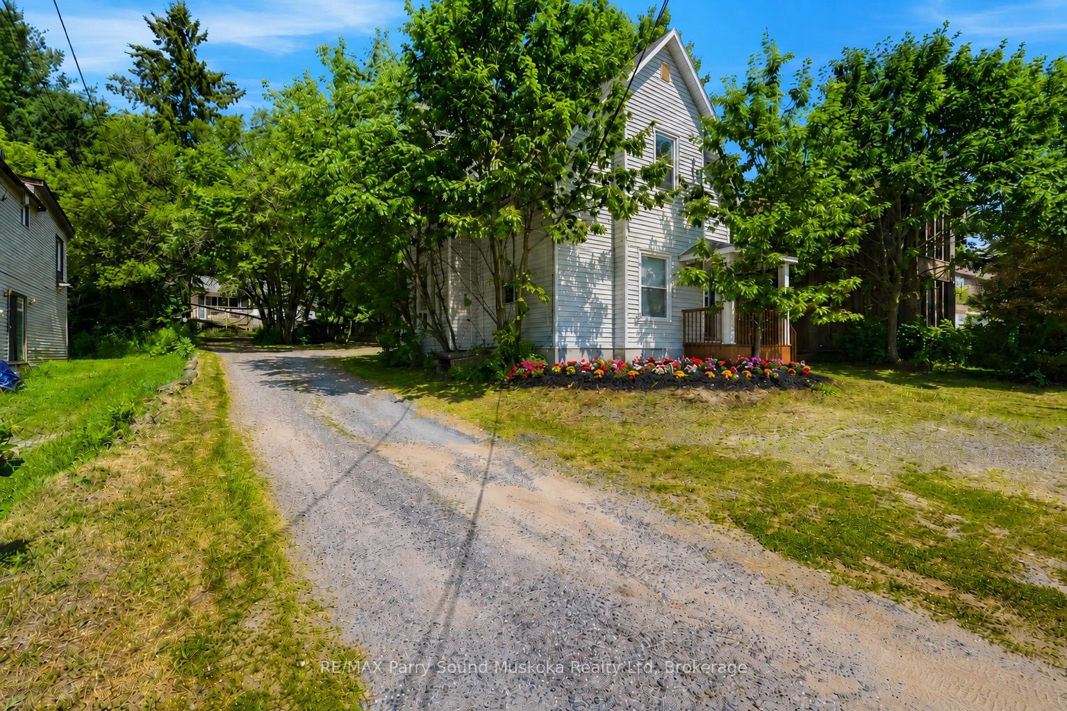 18 William Street Property Photo 48