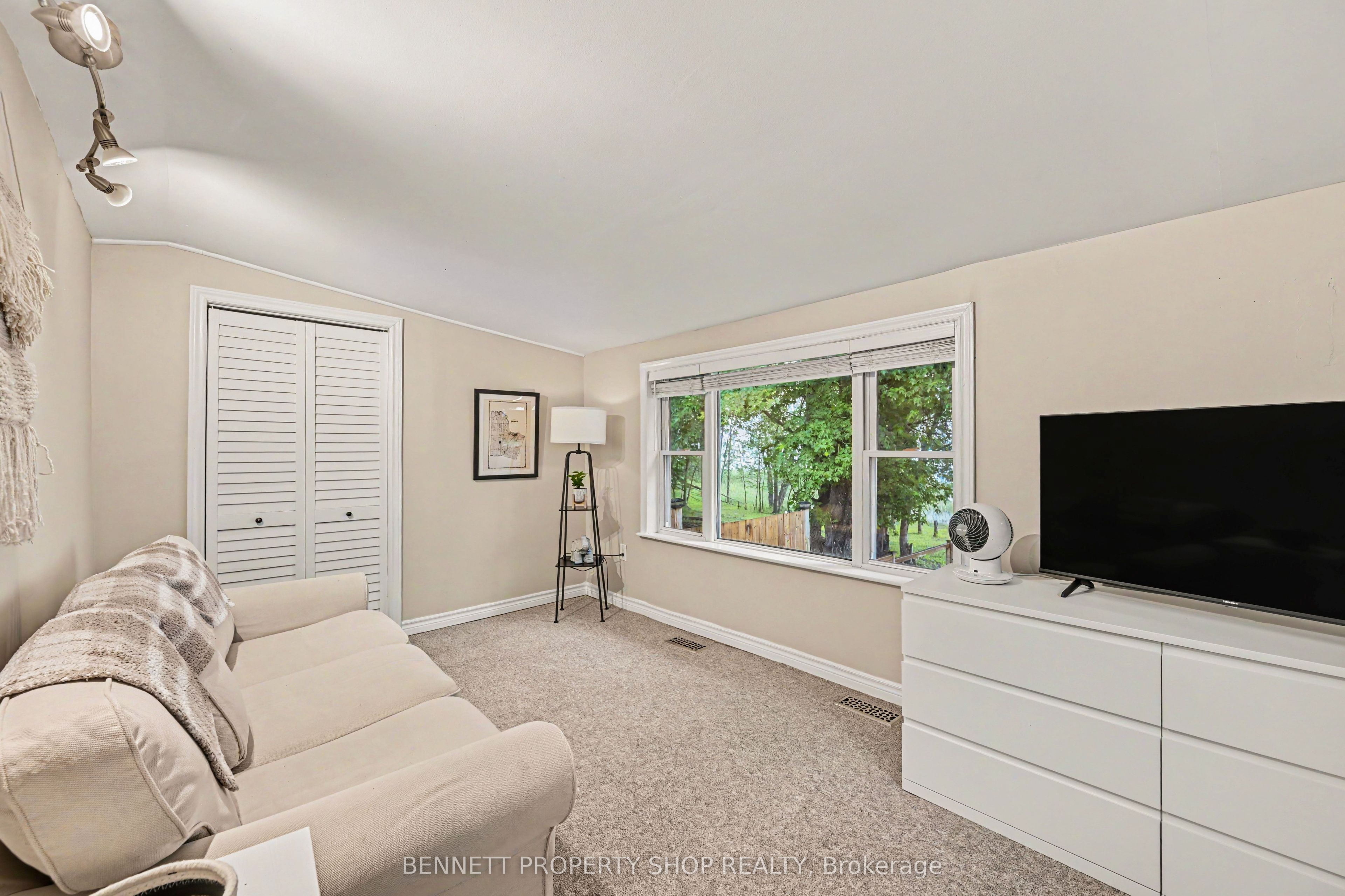 102 Moorhead Drive Property Photo 13