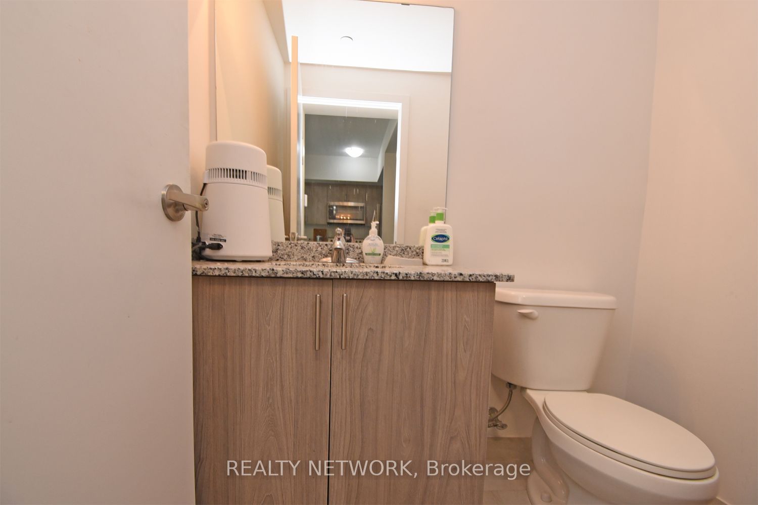 16 Markle Crescent 313 Property Photo 11