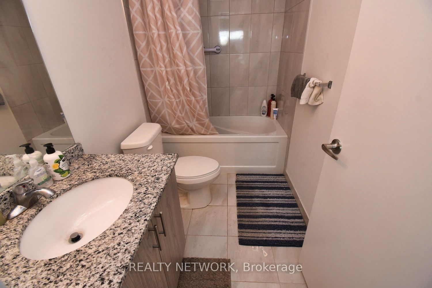 16 Markle Crescent 313 Property Photo 15