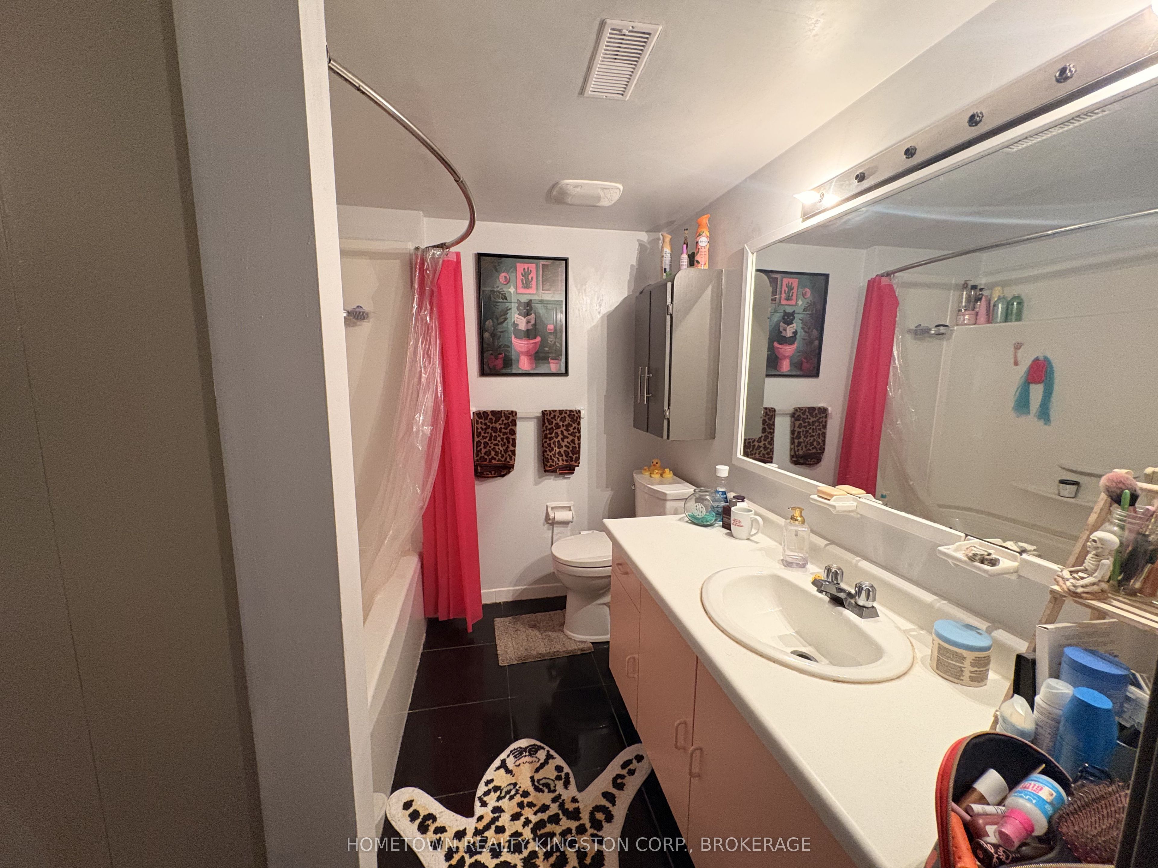 580 Gavin Court 2 Property Photo 6