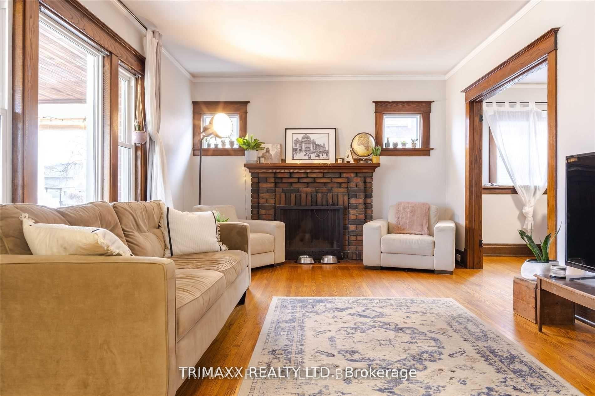 43 Dacotah Street Property Photo 4