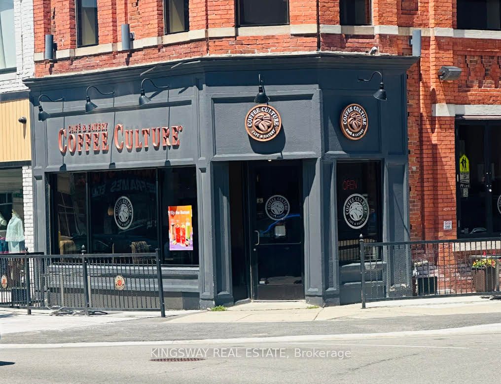 433 Dundas Street Property Photo 1