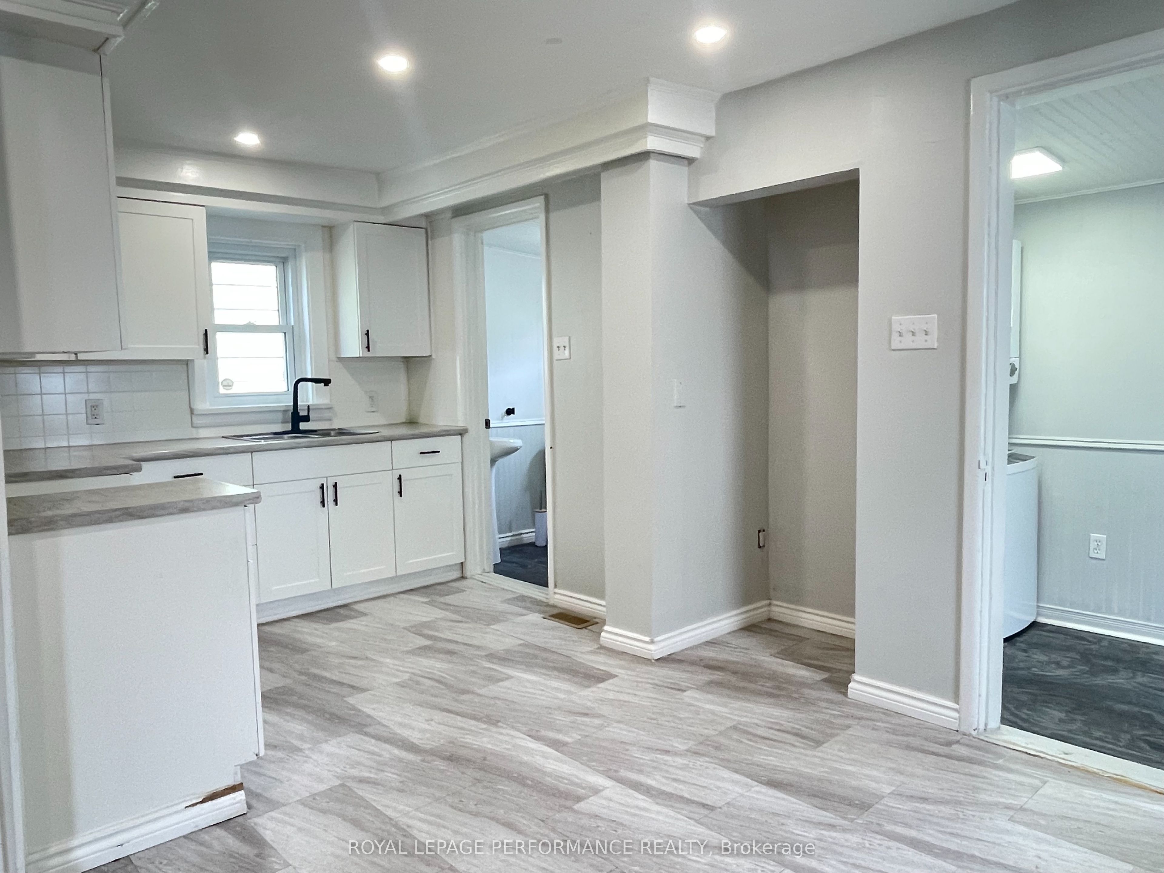 205 Guy Street Property Photo 8