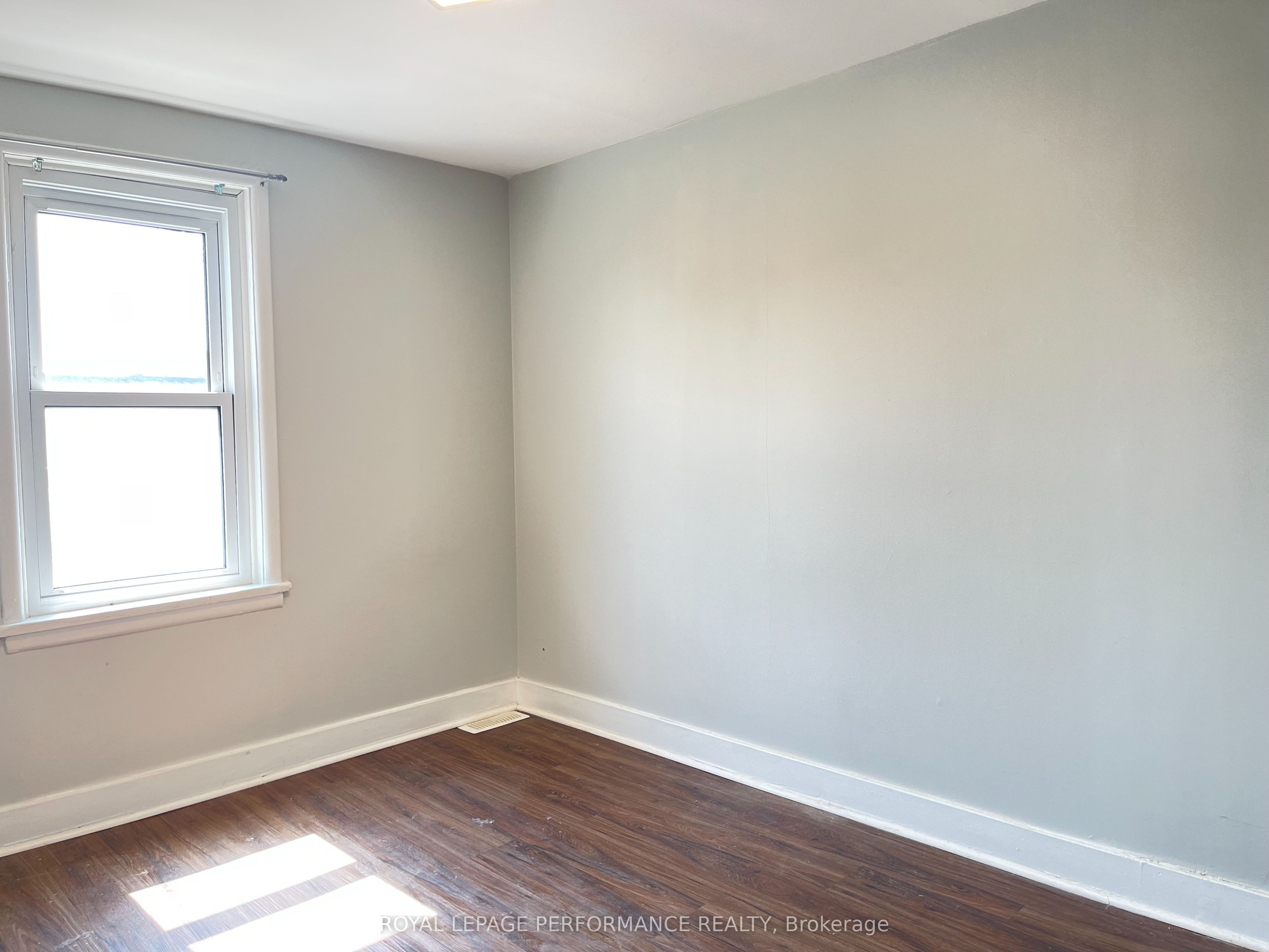 205 Guy Street Property Photo 12