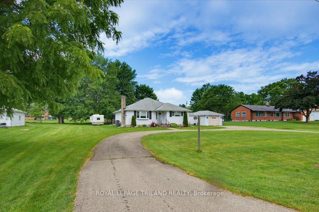 185 Centennial Avenue Property Photo 1