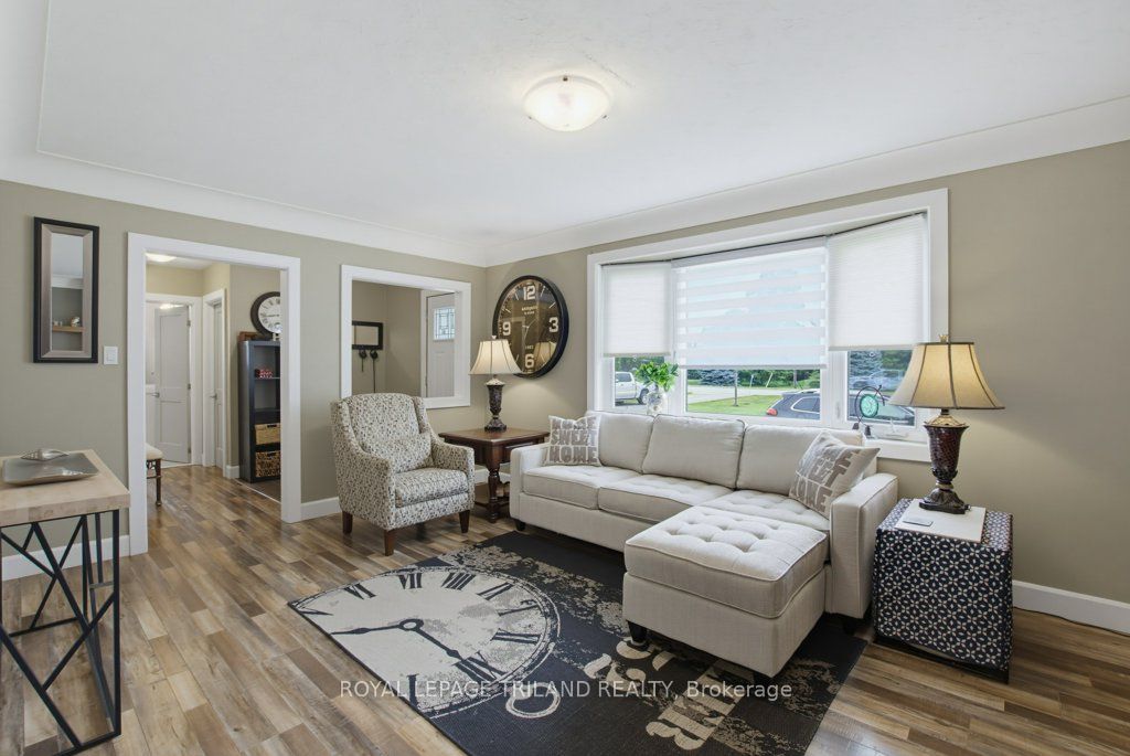 185 Centennial Avenue Property Photo 8