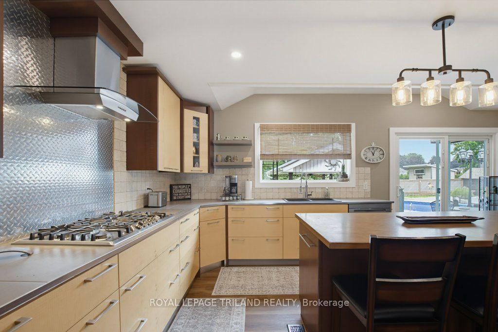 185 Centennial Avenue Property Photo 21