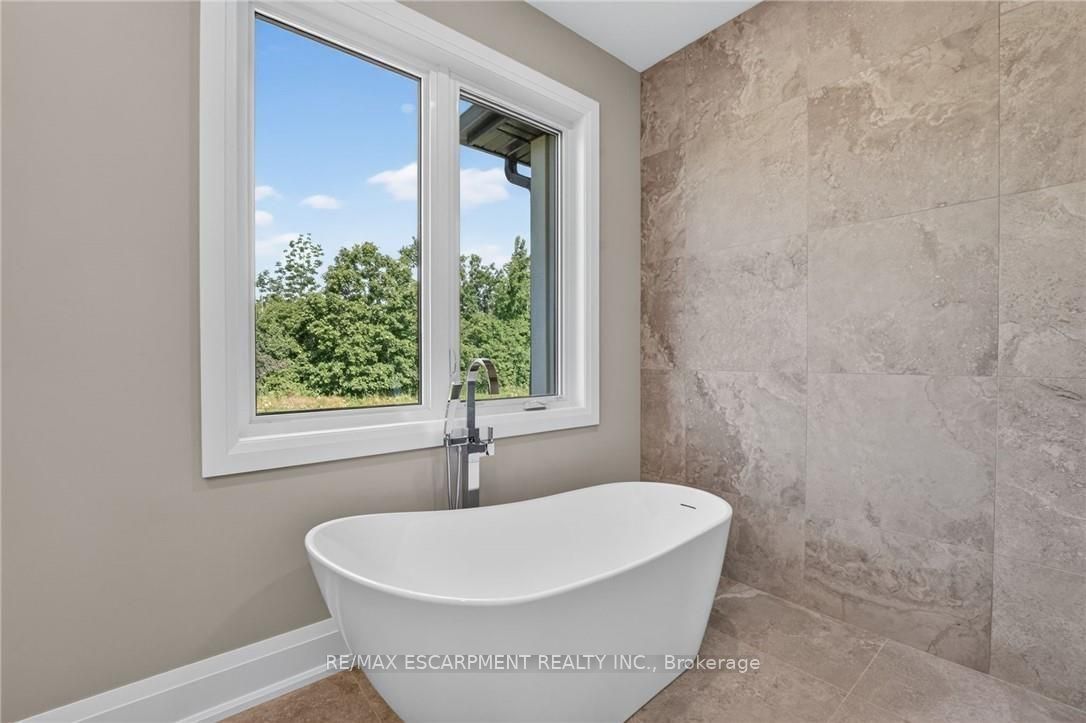 680 Caistorville Road Property Photo 27