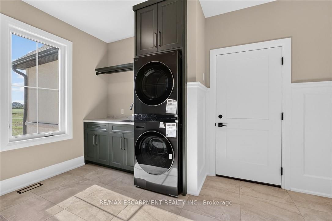 680 Caistorville Road Property Photo 33