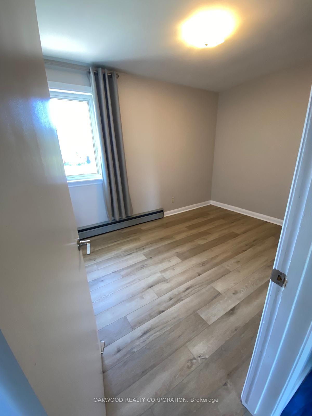1158 Johnson Street Property Photo 4
