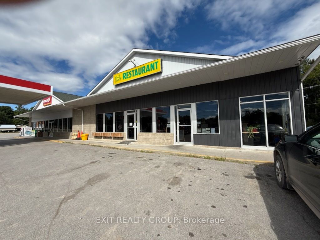 231 Durham Street Property Photo 2
