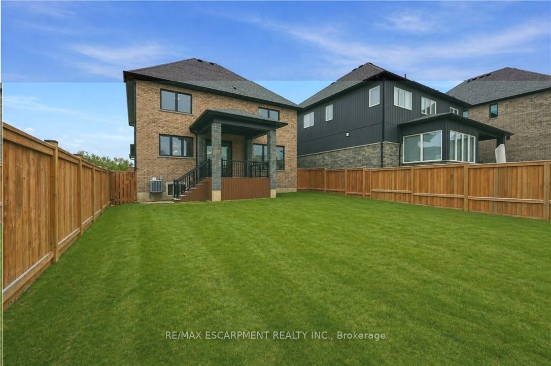 7 Bartlett Avenue Property Photo 13