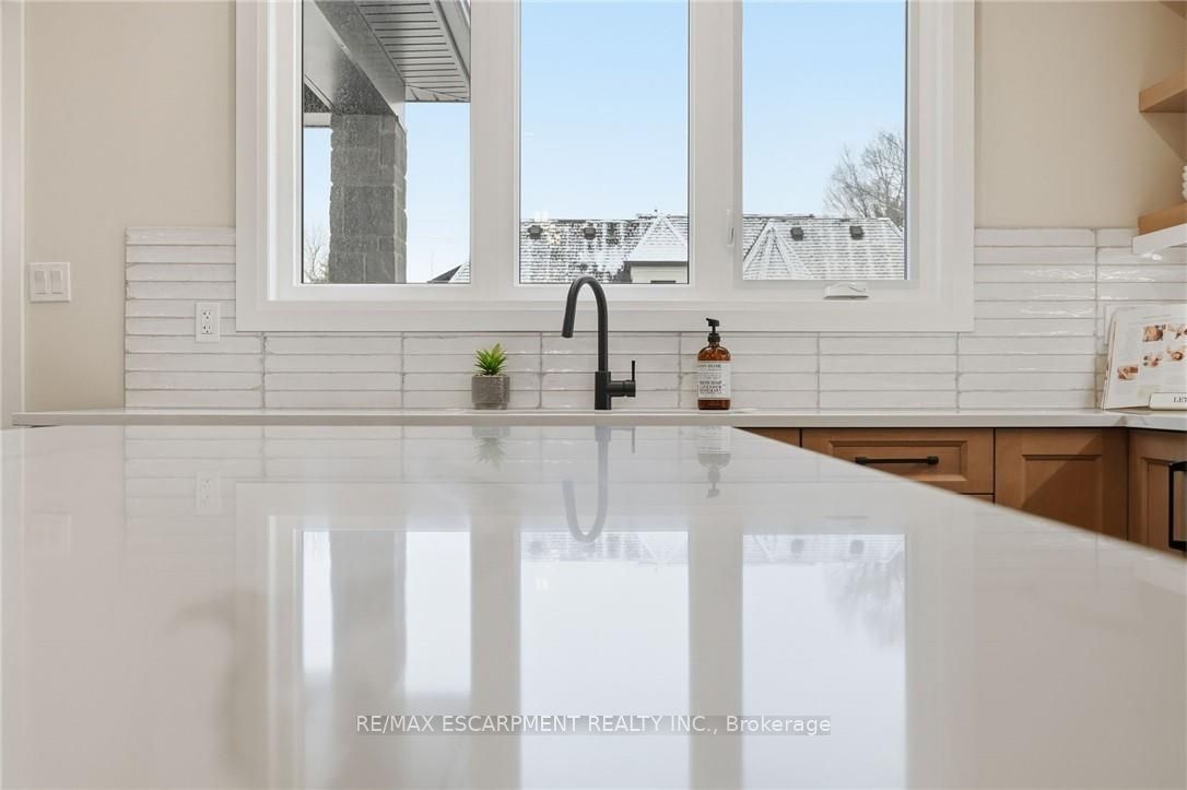7 Bartlett Avenue Property Photo 18