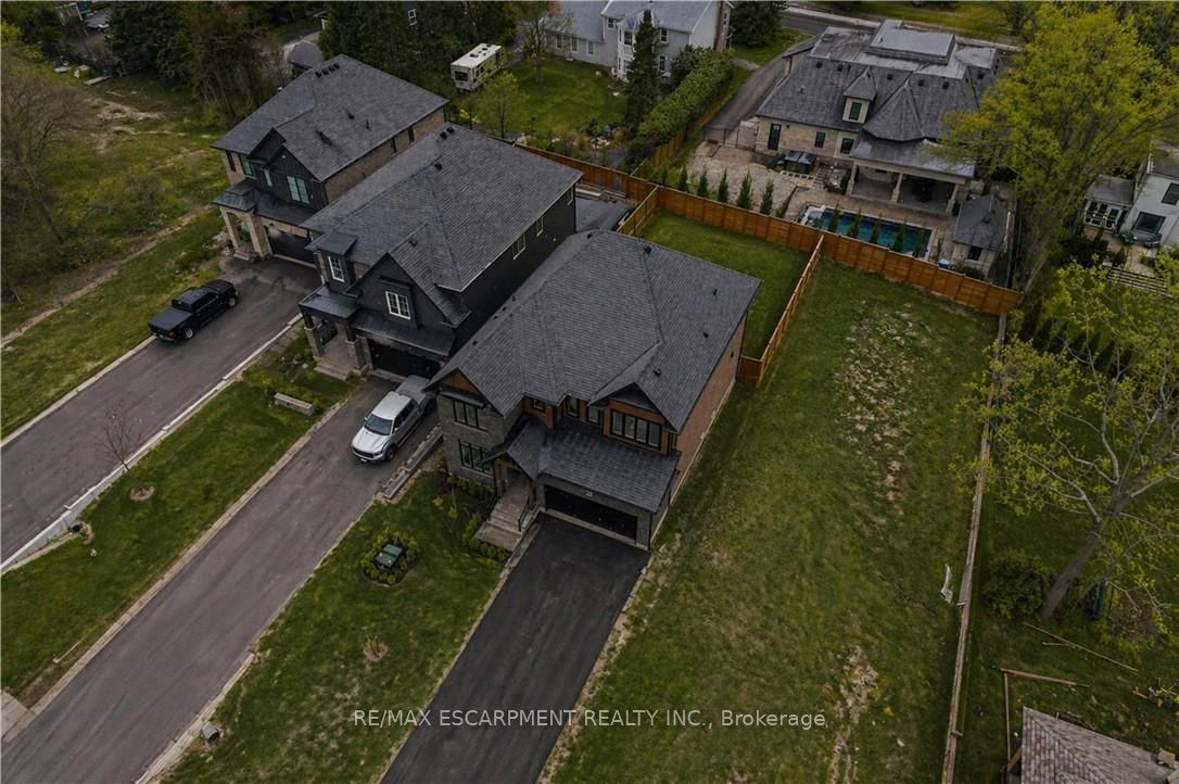 7 Bartlett Avenue Property Photo 49