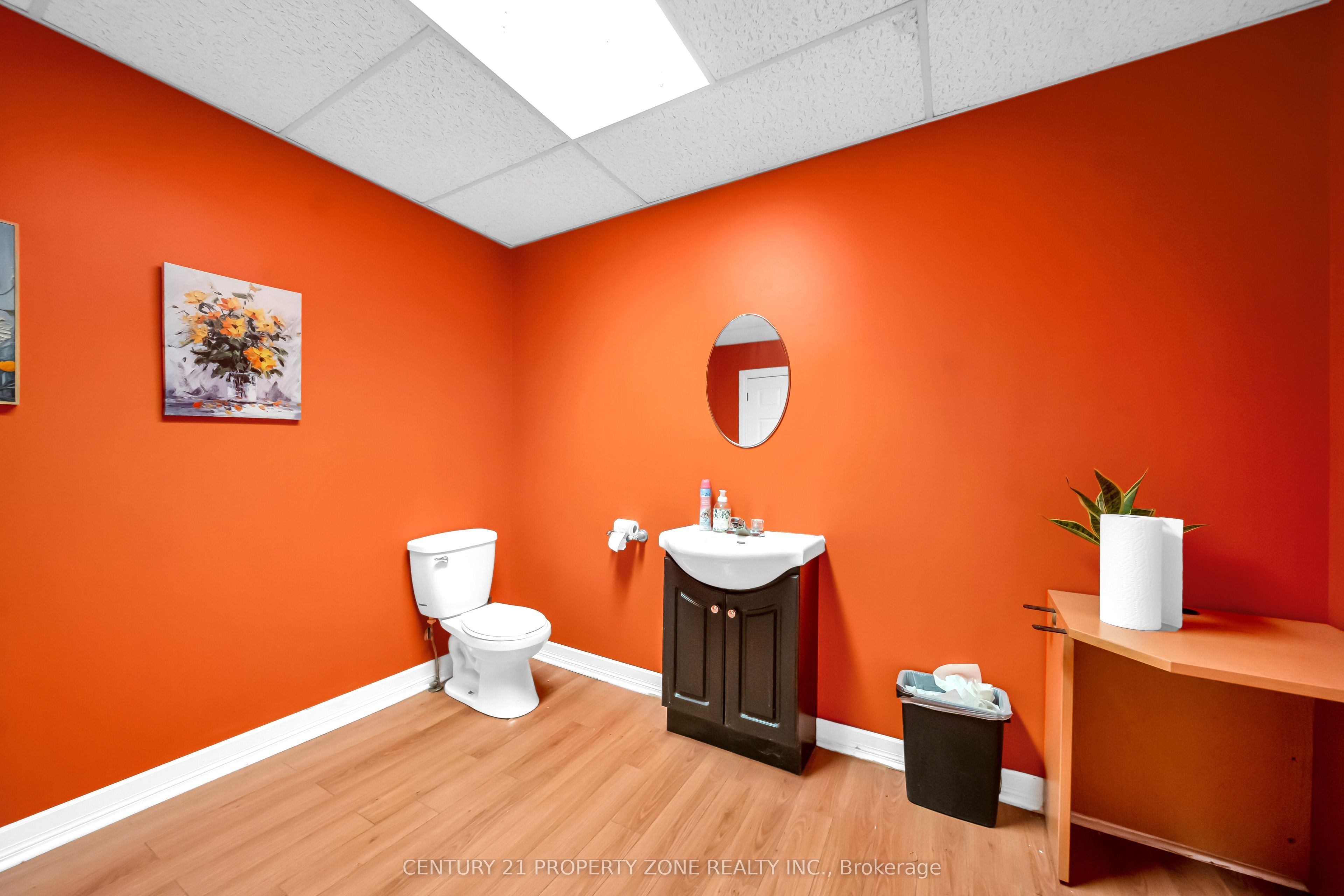 370 Talbot Street Property Photo 14