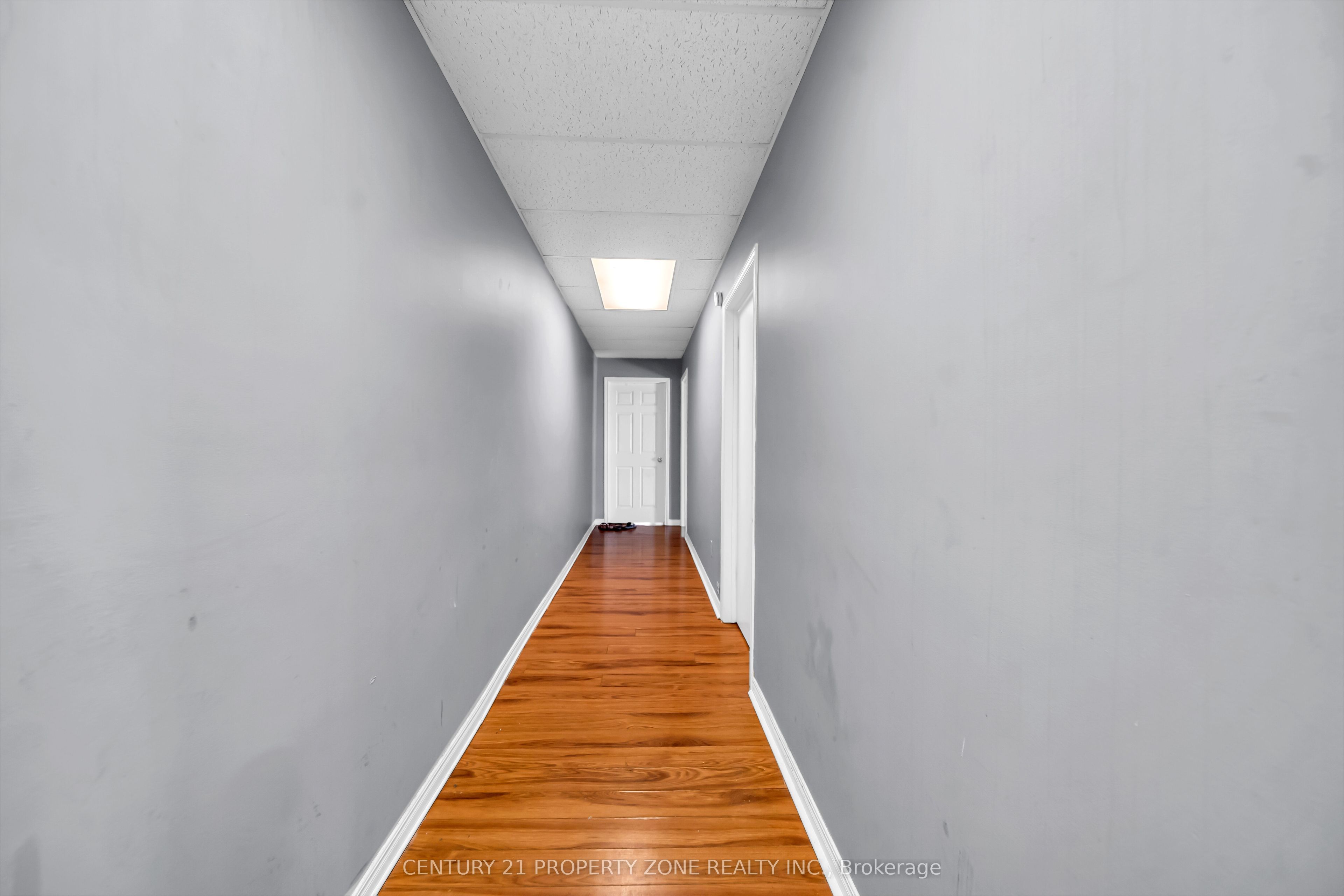 370 Talbot Street Property Photo 18