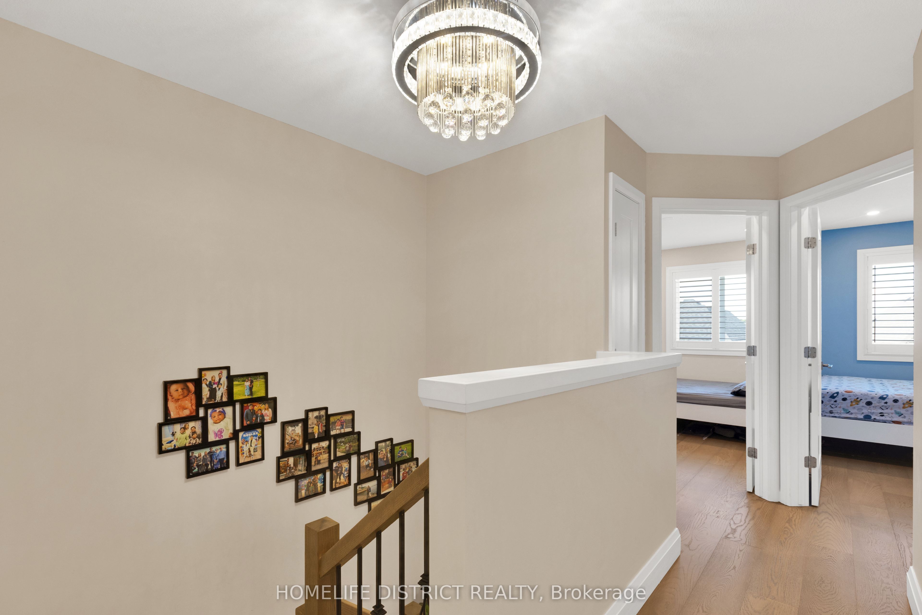 1169 Garner Road E 68 Property Photo 17