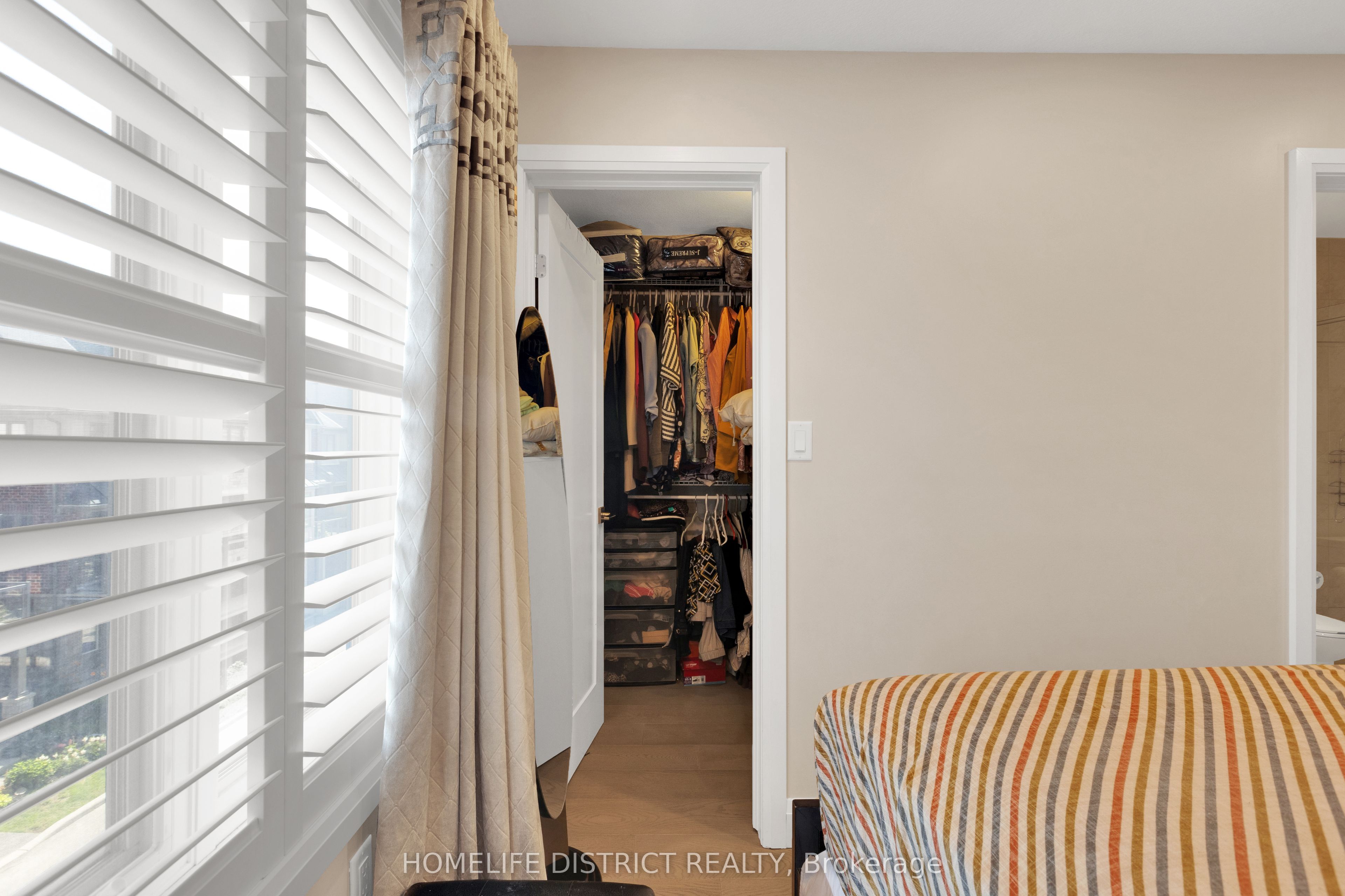 1169 Garner Road E 68 Property Photo 33